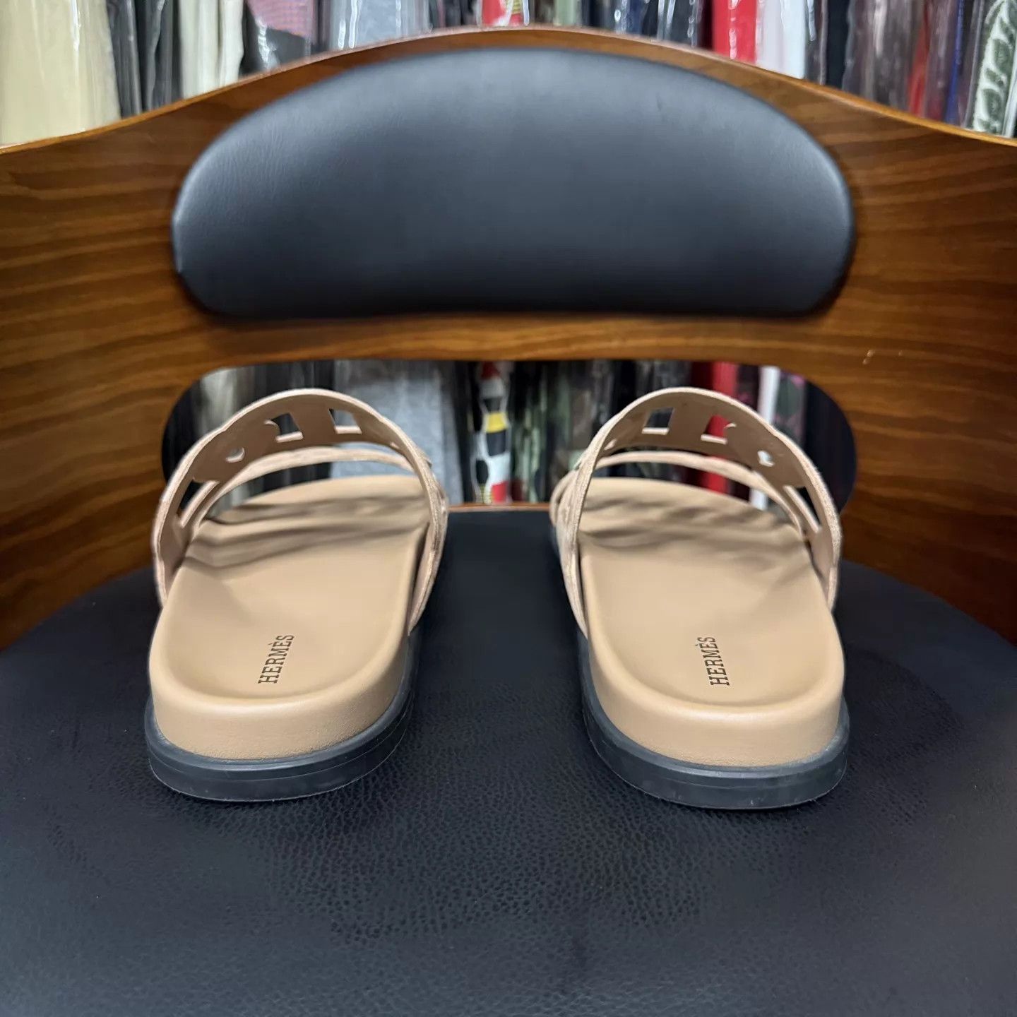Hermes Hermes Extra Pig Nose Buckle Slipper 39 Like New Size US 8.5 / IT 38.5 - 3 Thumbnail