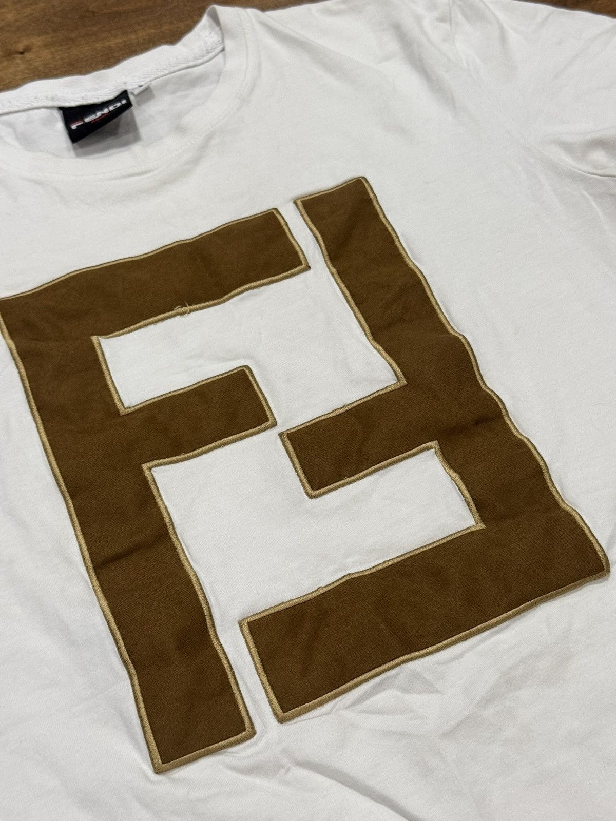 Vintage Vintage Fendi Roma T shirt Size US S / EU 44-46 / 1 - 4 Thumbnail
