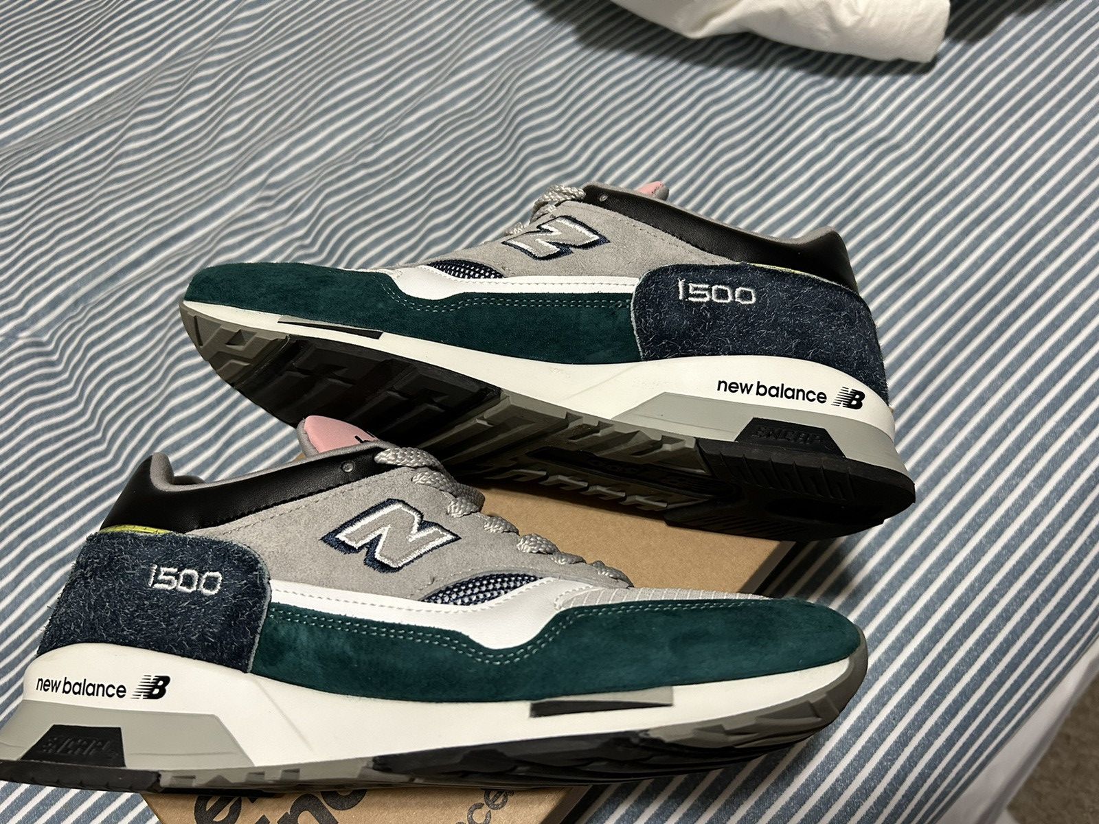 image of New Balance 1500 Miuk Shoes in Green, Men's (Size 8.5)