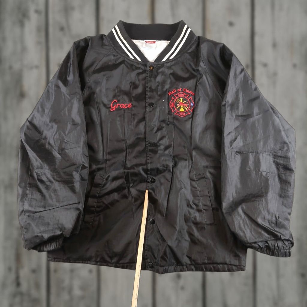 Vintage Vintage Rawlings Bomber Jacket Unisex Adults M Black Satin Accent Logo Zip Snap Casual USA Size US M / EU 48-50 / 2 - 1 Thumbnail