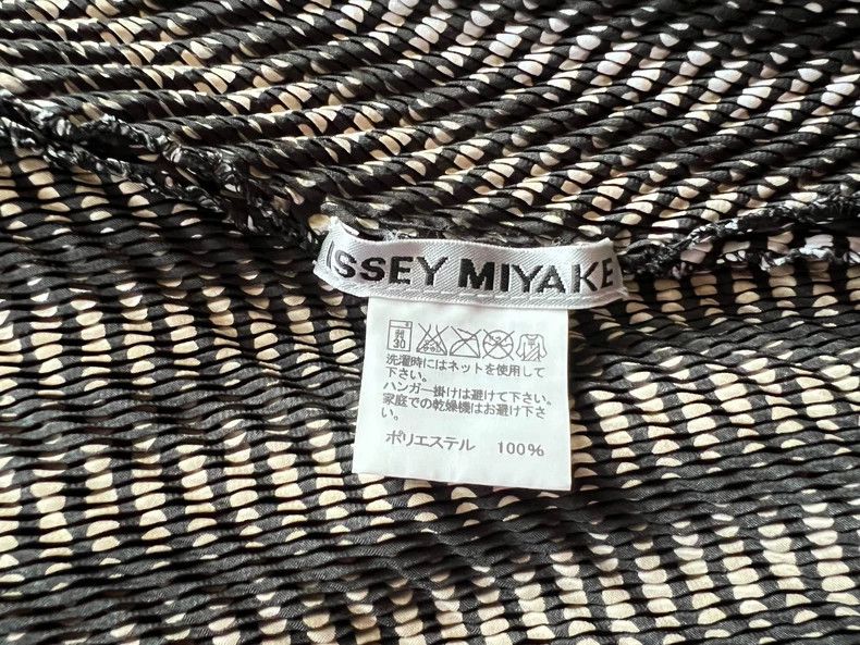 Issey Miyake Issey Miyake size:2 A long-sleeved shirt in gray and white Size M / US 6-8 / IT 42-44 - 6 Thumbnail