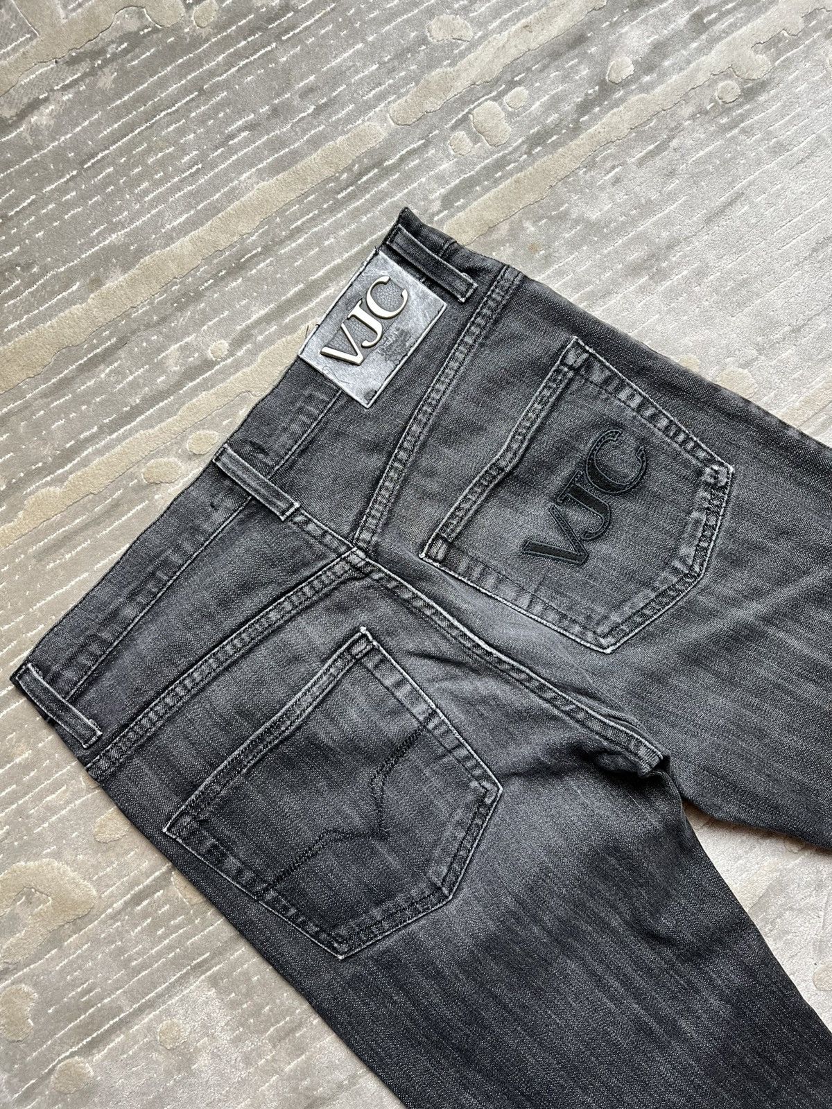 Versace Jeans Couture Versace jeans couture pants streetwear hype luxury Size US 28 / EU 44 - 2 Thumbnail