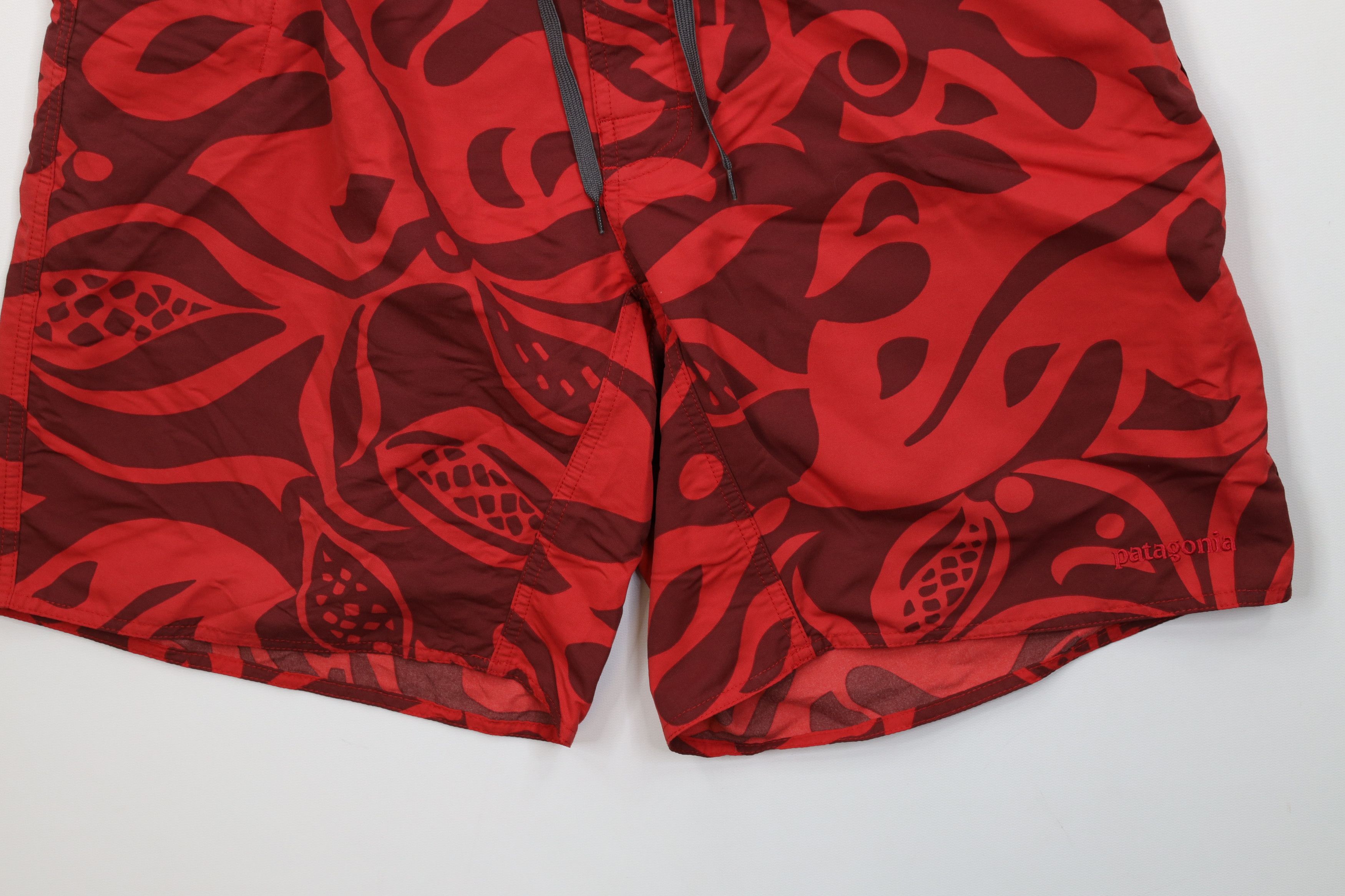 Patagonia Vintage Y2K Patagonia Floral Board Shorts Swim Trunks Size US 32 / EU 48 - 4 Thumbnail
