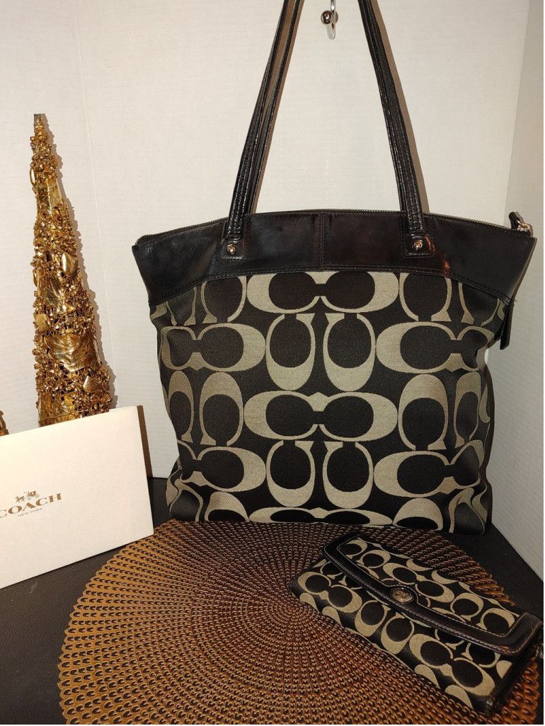 Coach Coach Laura Tote & Wallet Set 18335 Size ONE SIZE - 7 Thumbnail