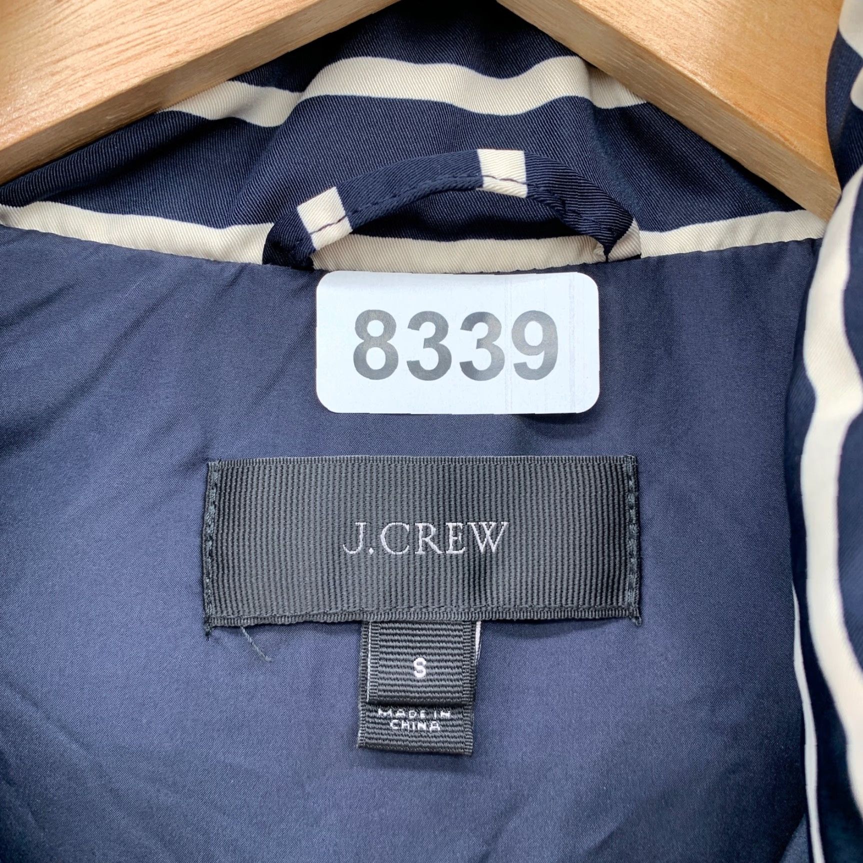 J.Crew JCrew Down Vest Puffer Jacket Women Small Blue Striped Sleeveless 18.5x24 Zip Pockets Casual Fall Winter - Mens Womens Size S / US 4 / IT 40 - 6 Thumbnail