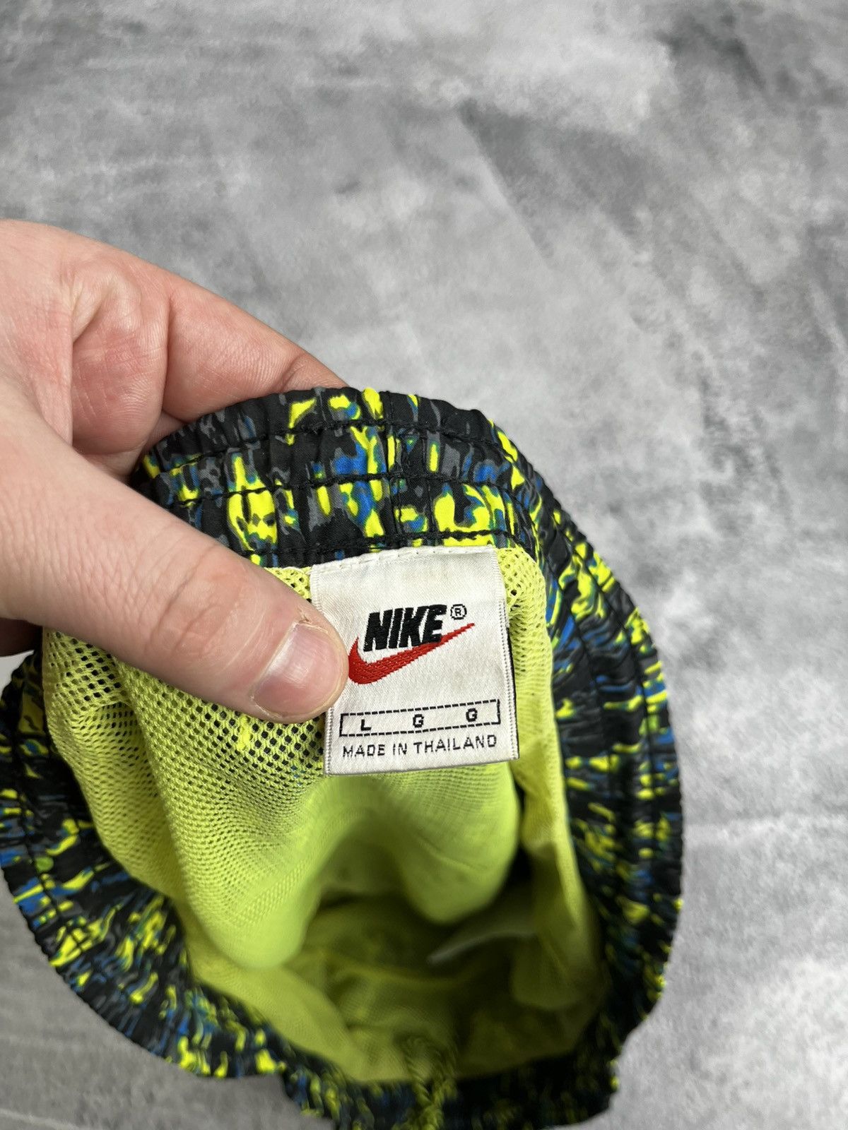 Nike Vintage 90s Nike Geometric Abstract All Over Swim shorts Size US 34 / EU 50 - 9 Thumbnail
