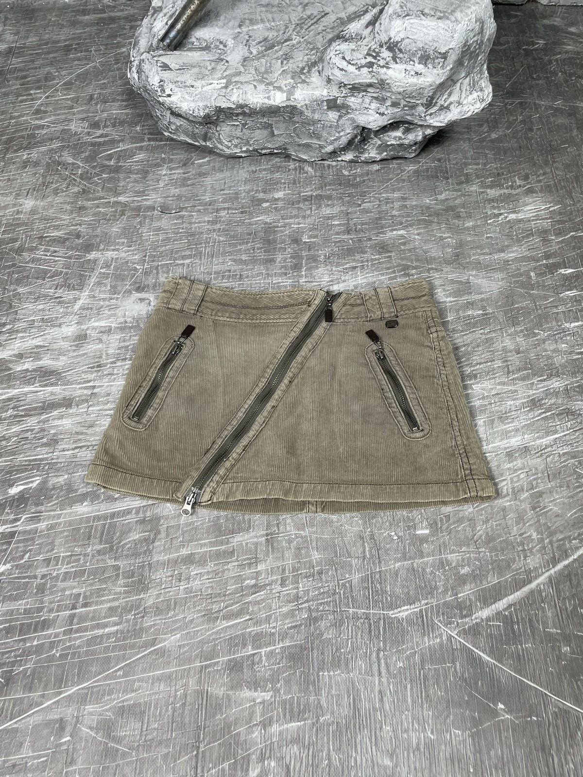 Hysteric Glamour × If Six Was Nine × Japanese Brand 2000s Y2K Asymmetrical Zip Mini Skirt Junya Watanabe Style Size 27" / US 4 / IT 40 - 2 Thumbnail