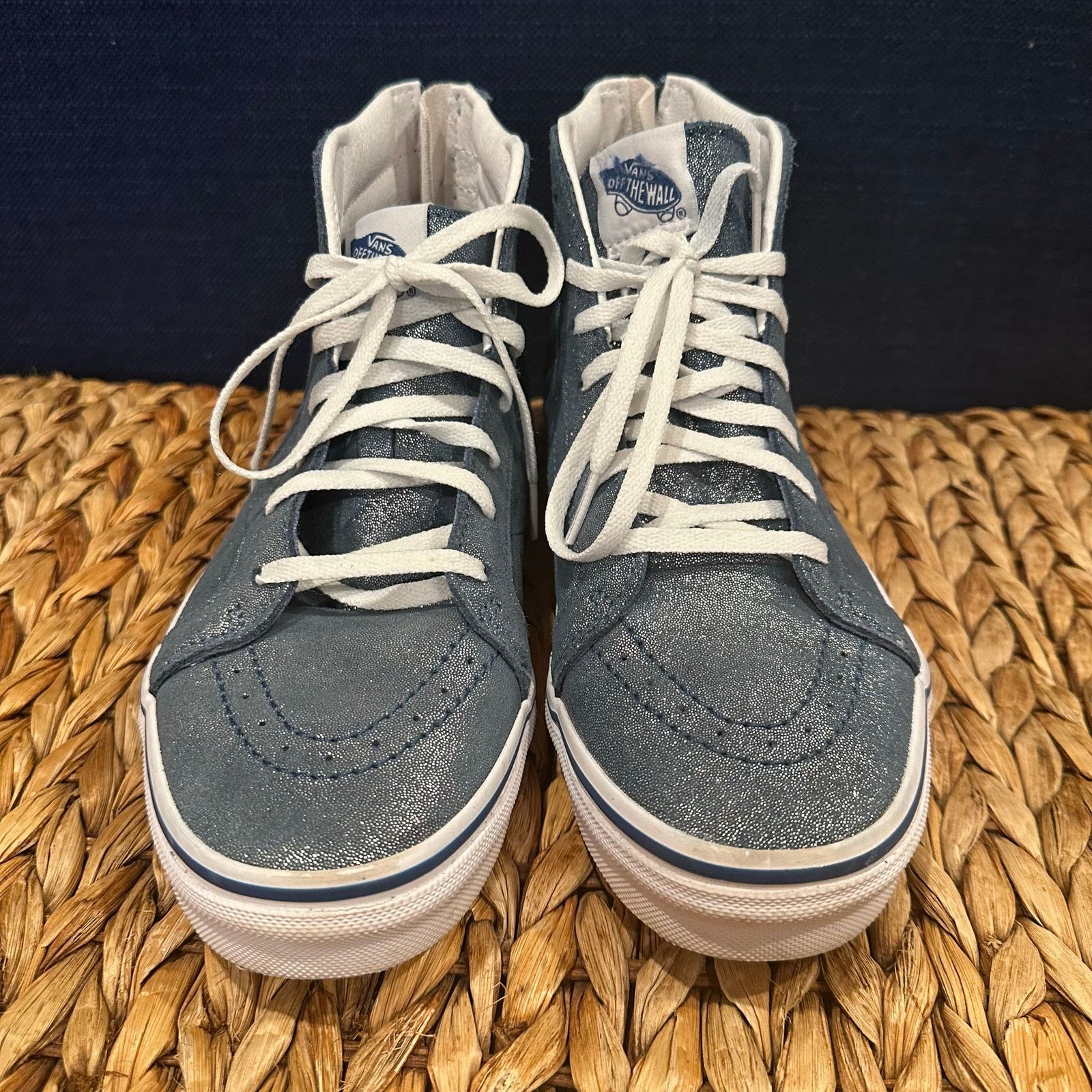 Vans Harry Potter Vans sz 7 Y Hogwarts Metallic Sneakers Sk8-Hi Size US 8 / IT 38 - 8 Thumbnail