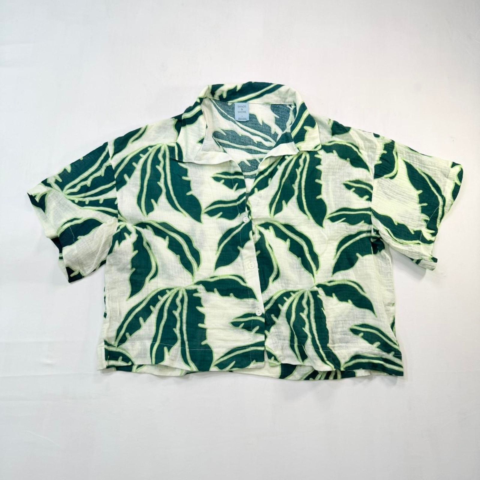 Other NWT Target Green palm leaf print button up shirt Size US L / EU 52-54 / 3 - 1 Thumbnail