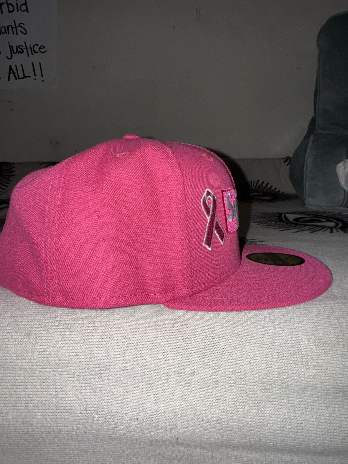Supreme Supreme Breast Cancer Awareness Box Logo New Era Size ONE SIZE - 4 Thumbnail