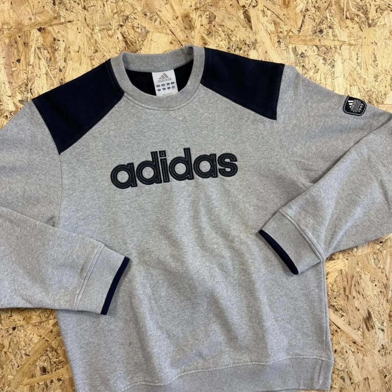 Adidas Adidas Vintage 90s Retro Baby Blue Sweatshirt Crewneck Size US M / EU 48-50 / 2 - 3 Thumbnail