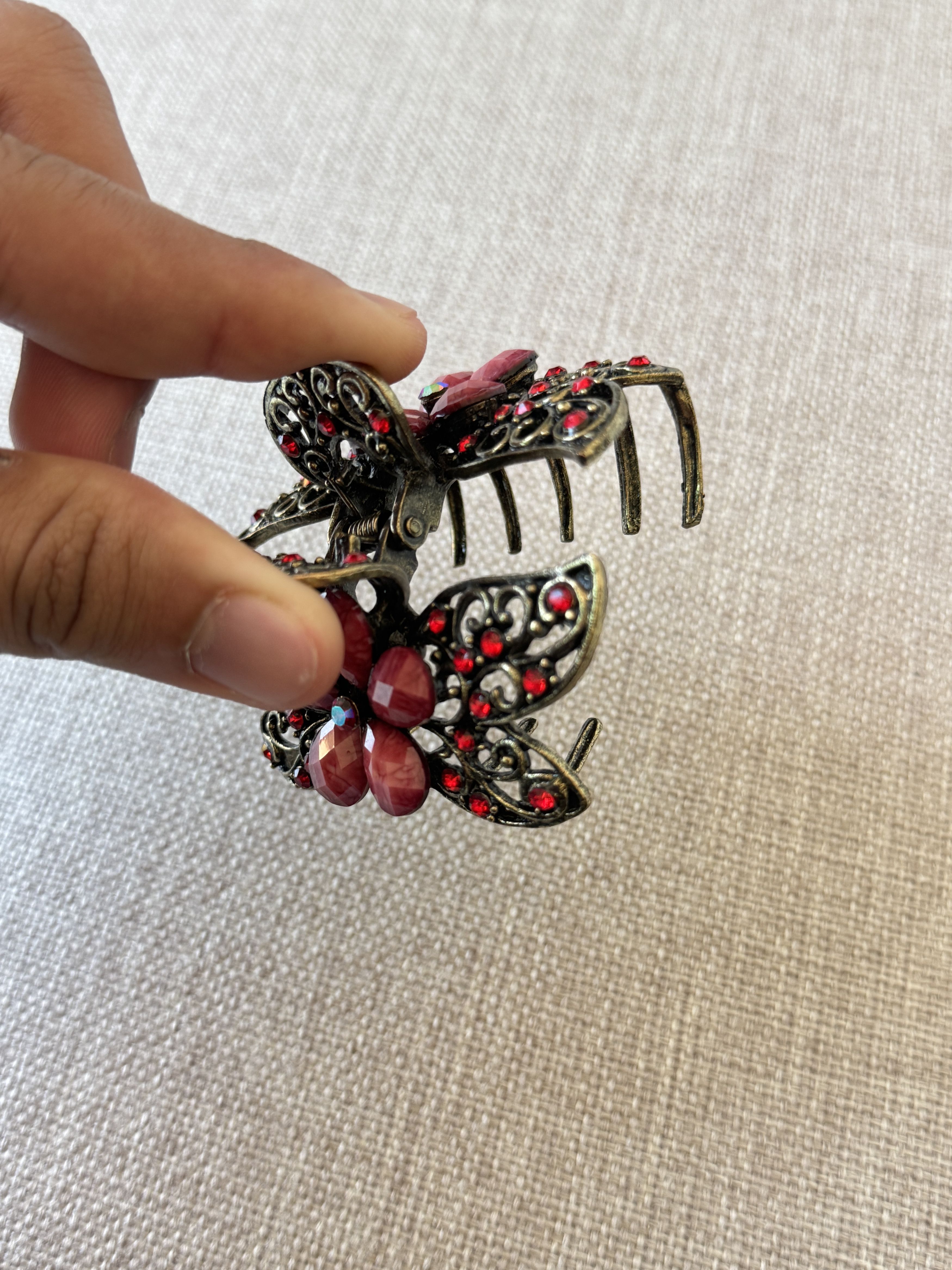 Other Maroon Rhinestone Butterfly Hair Clip Size ONE SIZE - 4 Thumbnail