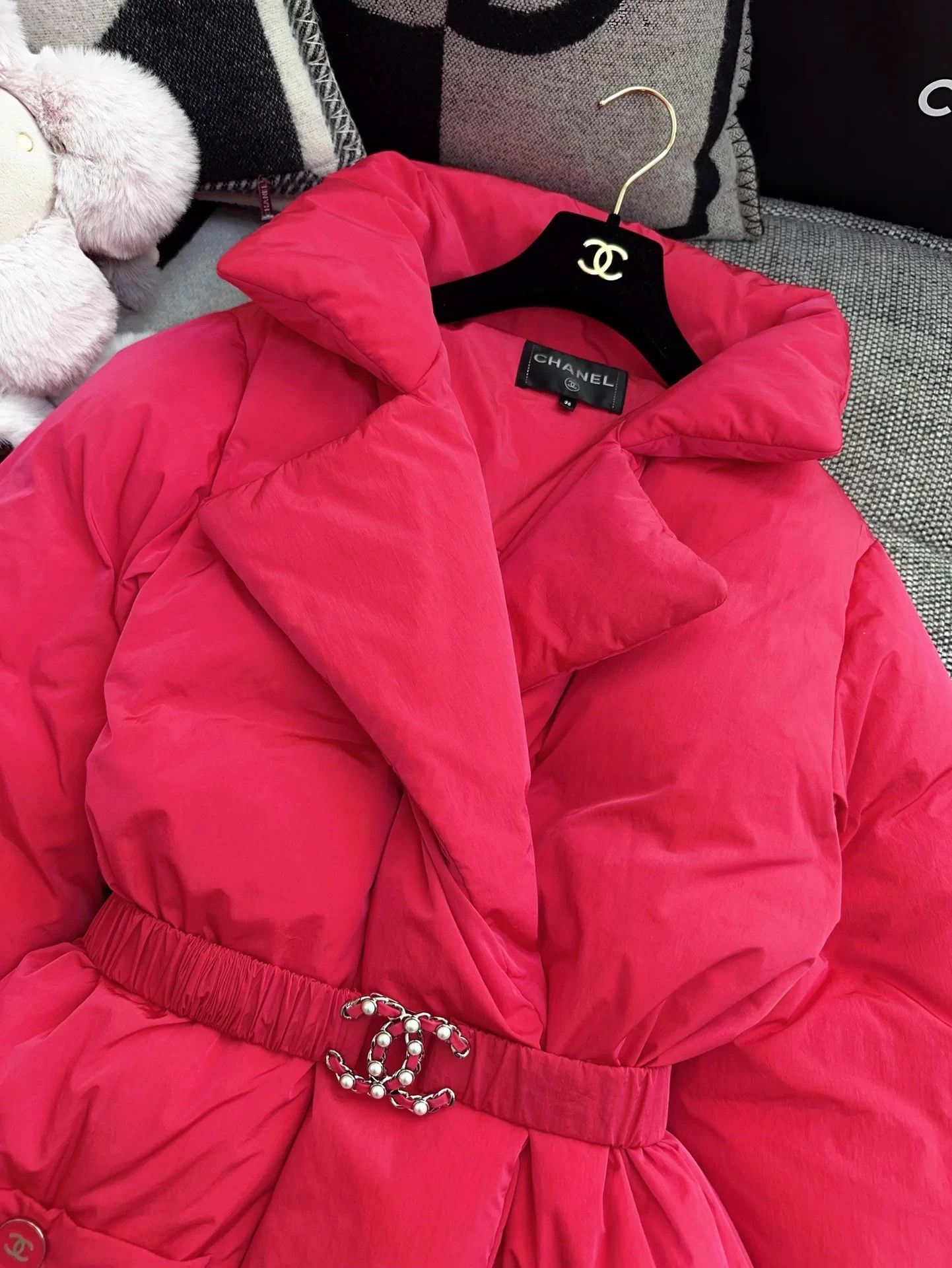 Chanel Chanel 19K Snowy Red Lapel Long Down Coat CC Belt 36 Size XS / US 0-2 / IT 36-38 - 6 Thumbnail