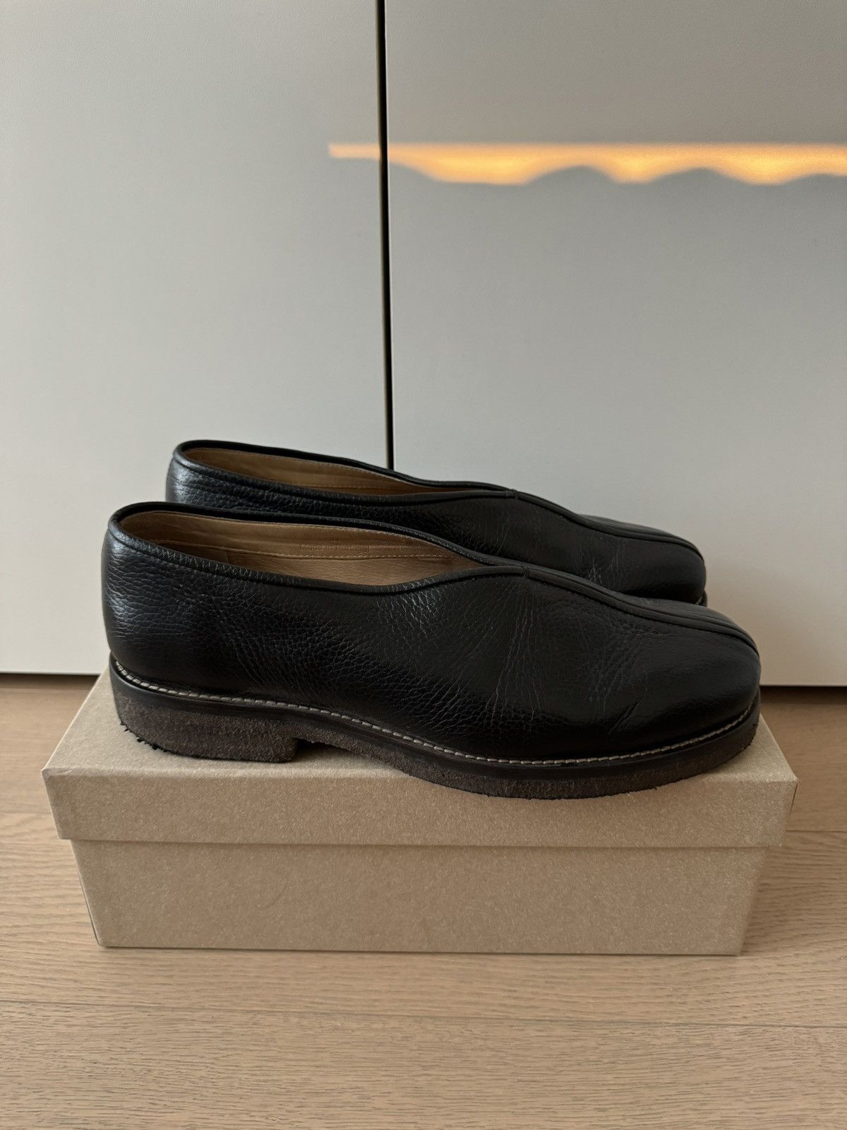 Lemaire Piped Crepe Slipper Black Leather 44 | Grailed