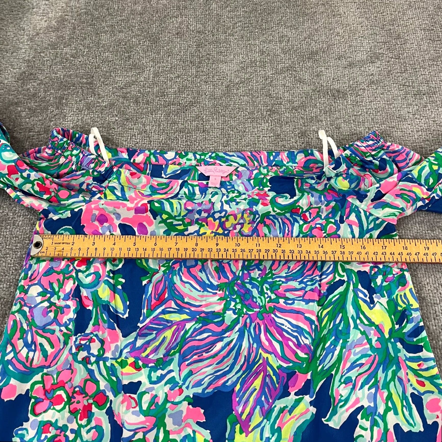 Lilly Pulitzer Lilly Pulitzer Top Womens Small Adira Off Shoulder Stretch Silk Exotic Escapade Shirt Womens S Multicolor Floral 3/4 Sleeve Blouse Mens? No. Size S / US 4 / IT 40 - 4 Thumbnail