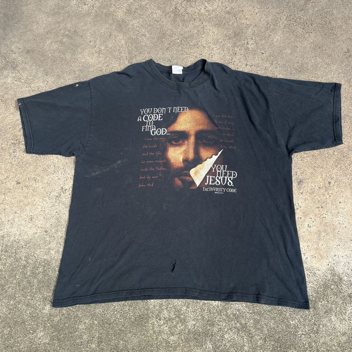 Vintage Vintage Y2K THE DIVINITY CODE Jesus God Holy Bible Faded 2XL Size US XXL / EU 58 / 5 - 1 Thumbnail