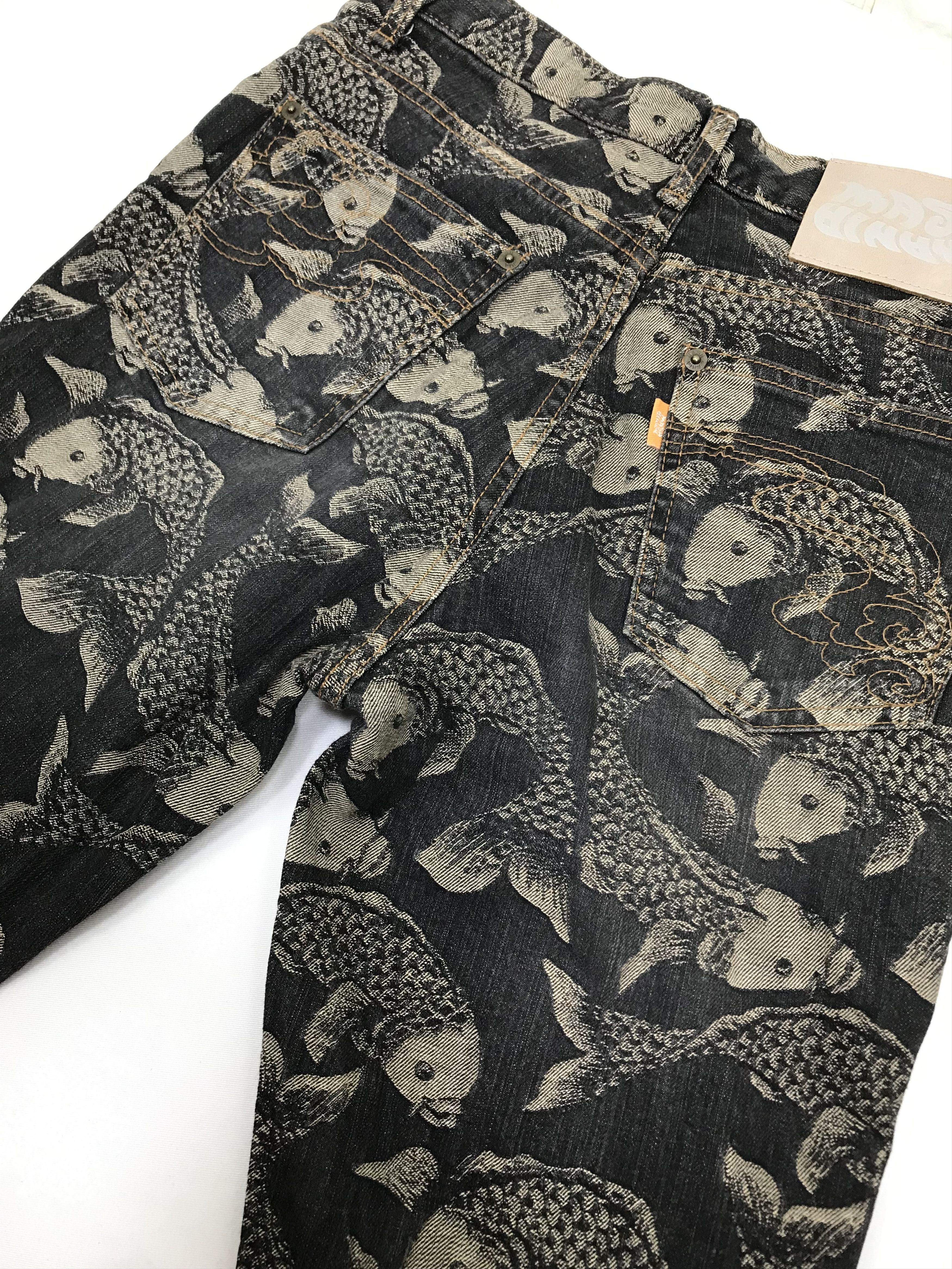 If Six Was Nine Vintage Japanese Art Embroidered Koi Fish Flare Jeans Size US 29 - 13 Thumbnail
