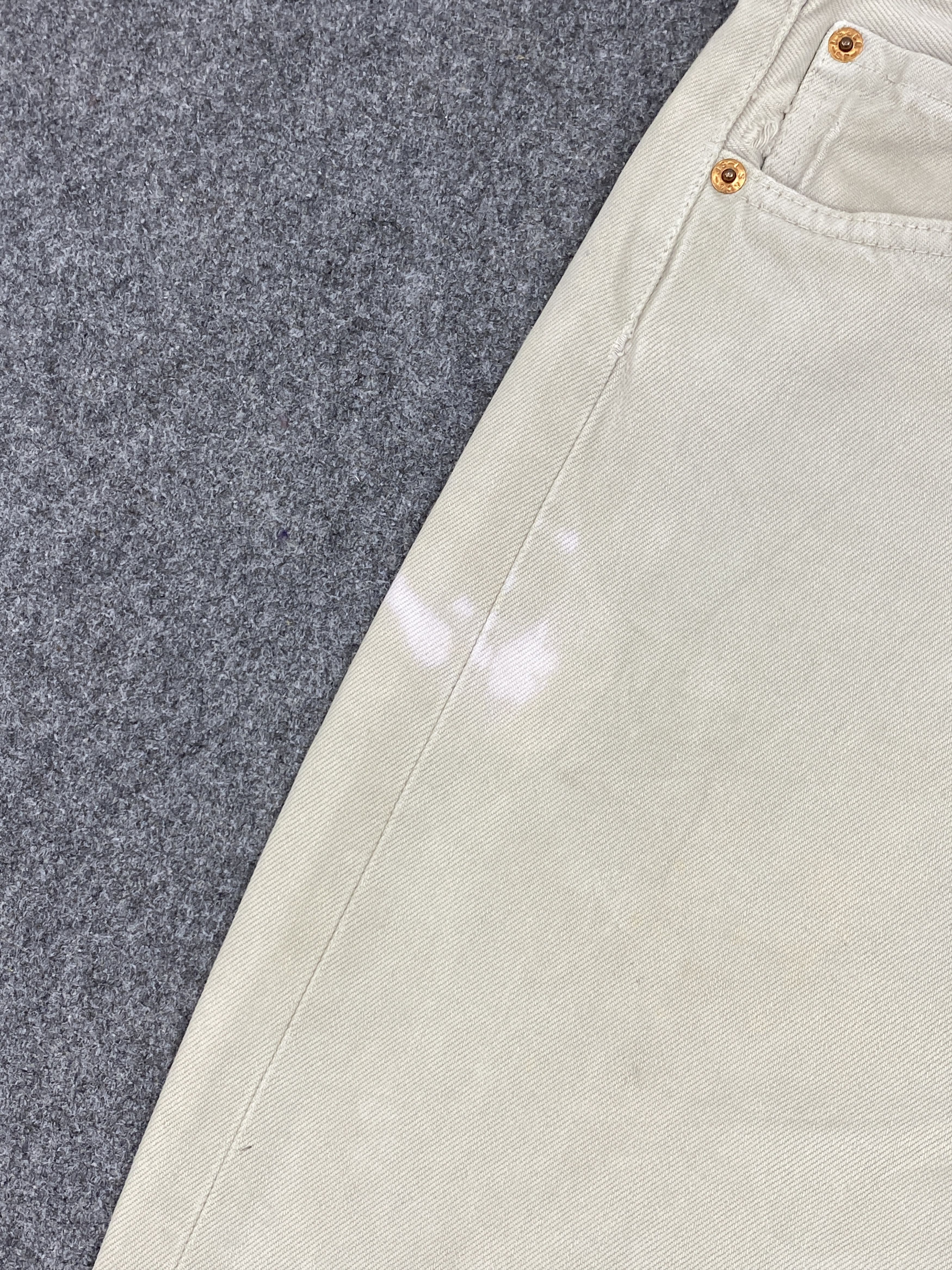 Levi's Vintage 90s Levis 501 Light Wash Jeans DP2752 Size US 30 / EU 46 - 9 Thumbnail