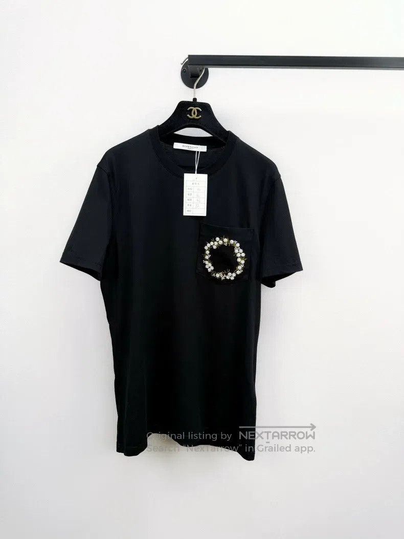 Givenchy Givenchy Short Sleeve Size US XS / EU 42 / 0 - 1 Thumbnail