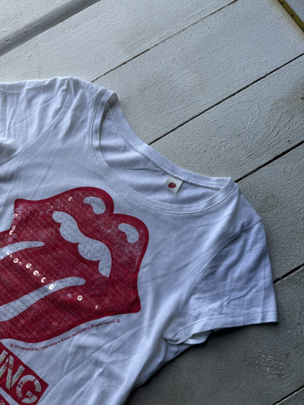 Band Tees 🚨 ROLLING STONES 2012 BIG LOGO PINK WHITE TEE WOMEN RARE Size S / US 4 / IT 40 - 2 Thumbnail