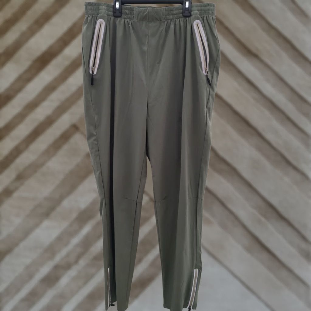 Vintage Mapamyumco Hiking Pants Women's Green NWT XXL Breathable Quick Dry Pockets UV Protection Inseam 31" Adjustable Elastic Mapamyuco Style Hiking Size 40" / US 18 - 1 Thumbnail