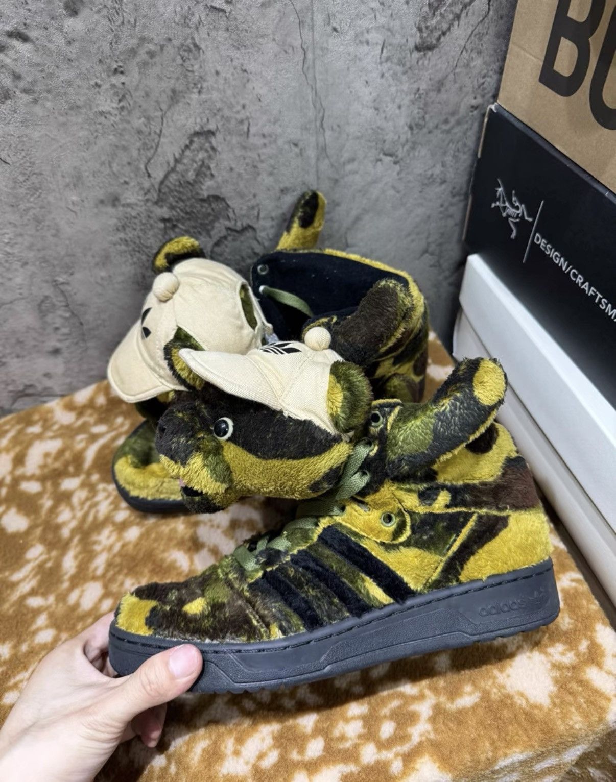 Adidas Adidas x Jeremy Scott Wings Bear K37 Size US 8 / IT 38 - 5 Thumbnail