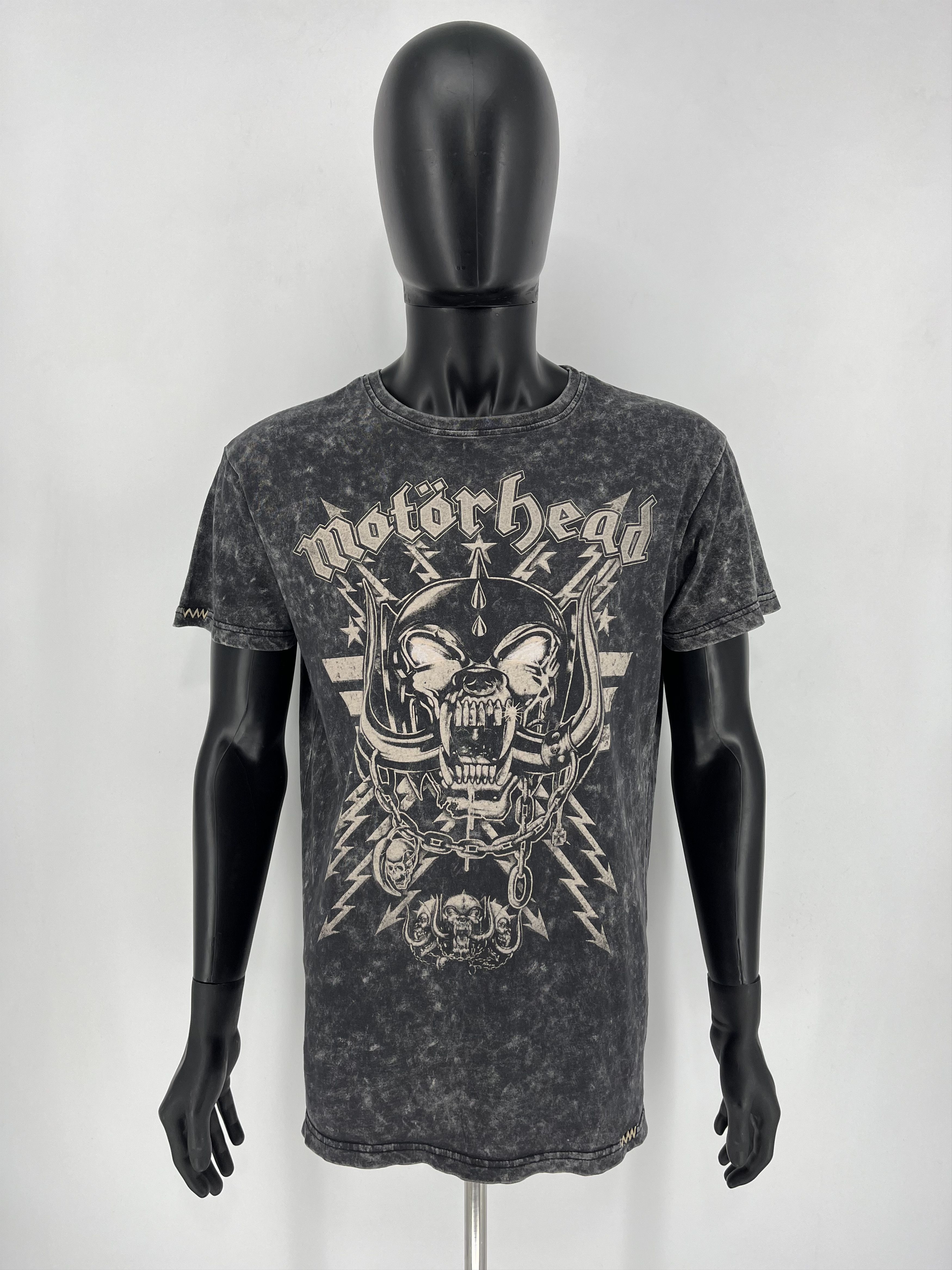 Band Tees Vintage Y2K Motörhead Band Rock Humor T-shirt Streetwear 90s Size US L / EU 52-54 / 3 - 2 Thumbnail