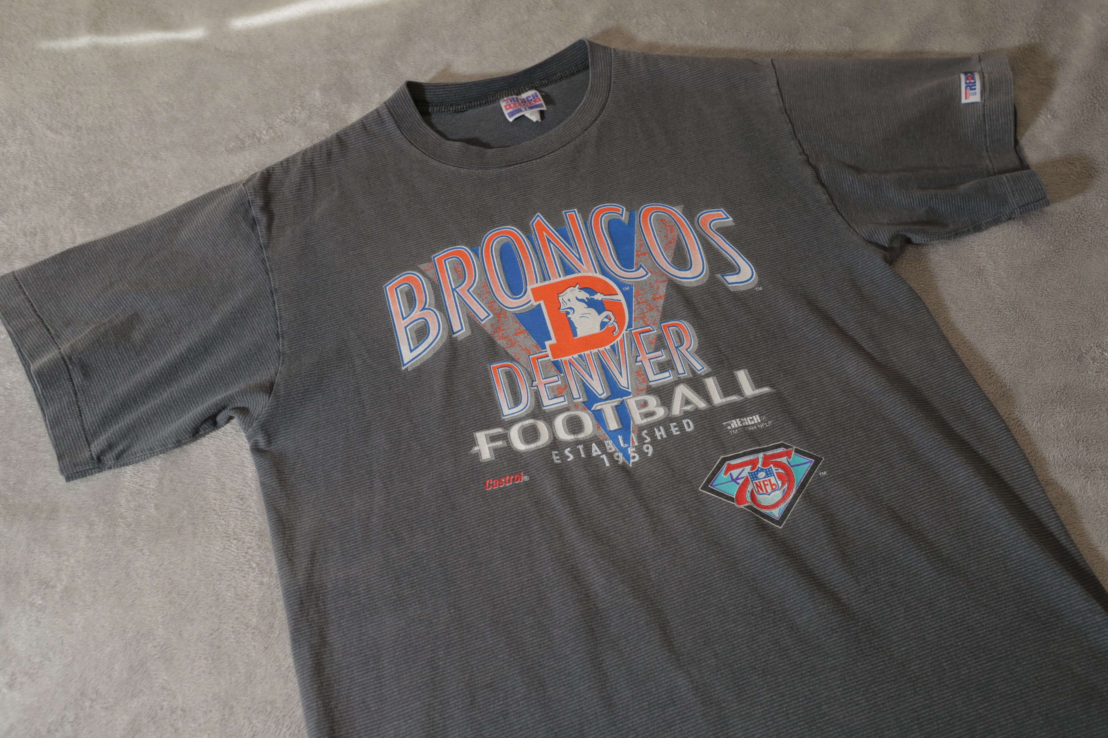 Vintage Vintage Trench 1994 Denver Broncos Tee (XL) Size US XL / EU 56 / 4 - 3 Thumbnail