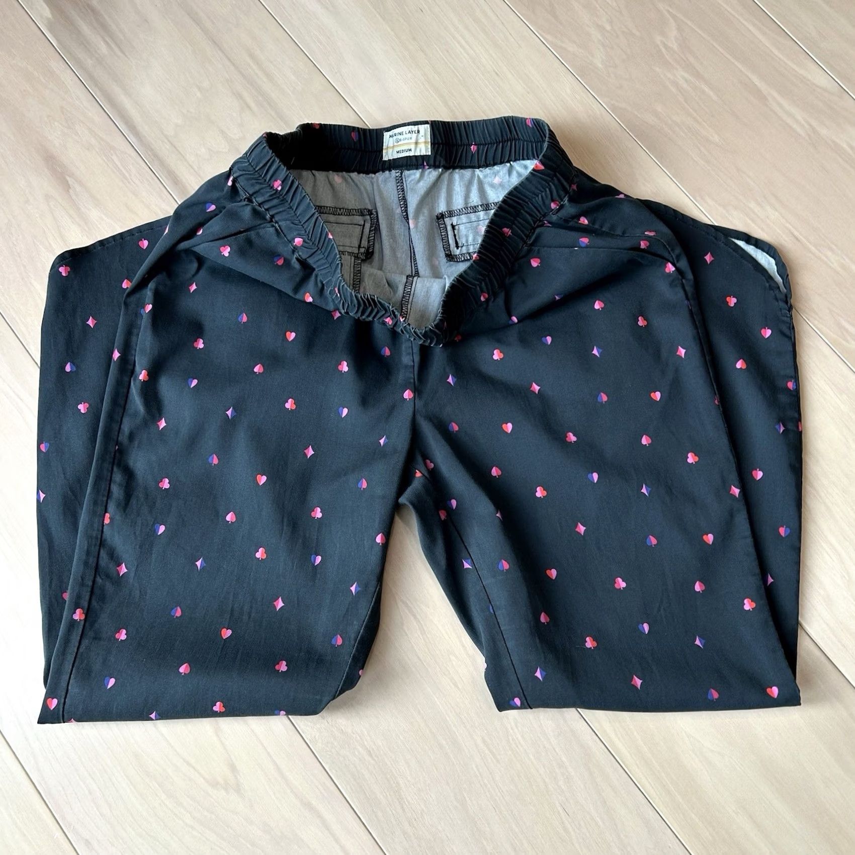 Marine Layer Marine Layer Re-Spun Allison Queen Of Hearts Pant Women’s Medium 26” Inseam Size 32" / US 10 / IT 46 - 3 Thumbnail