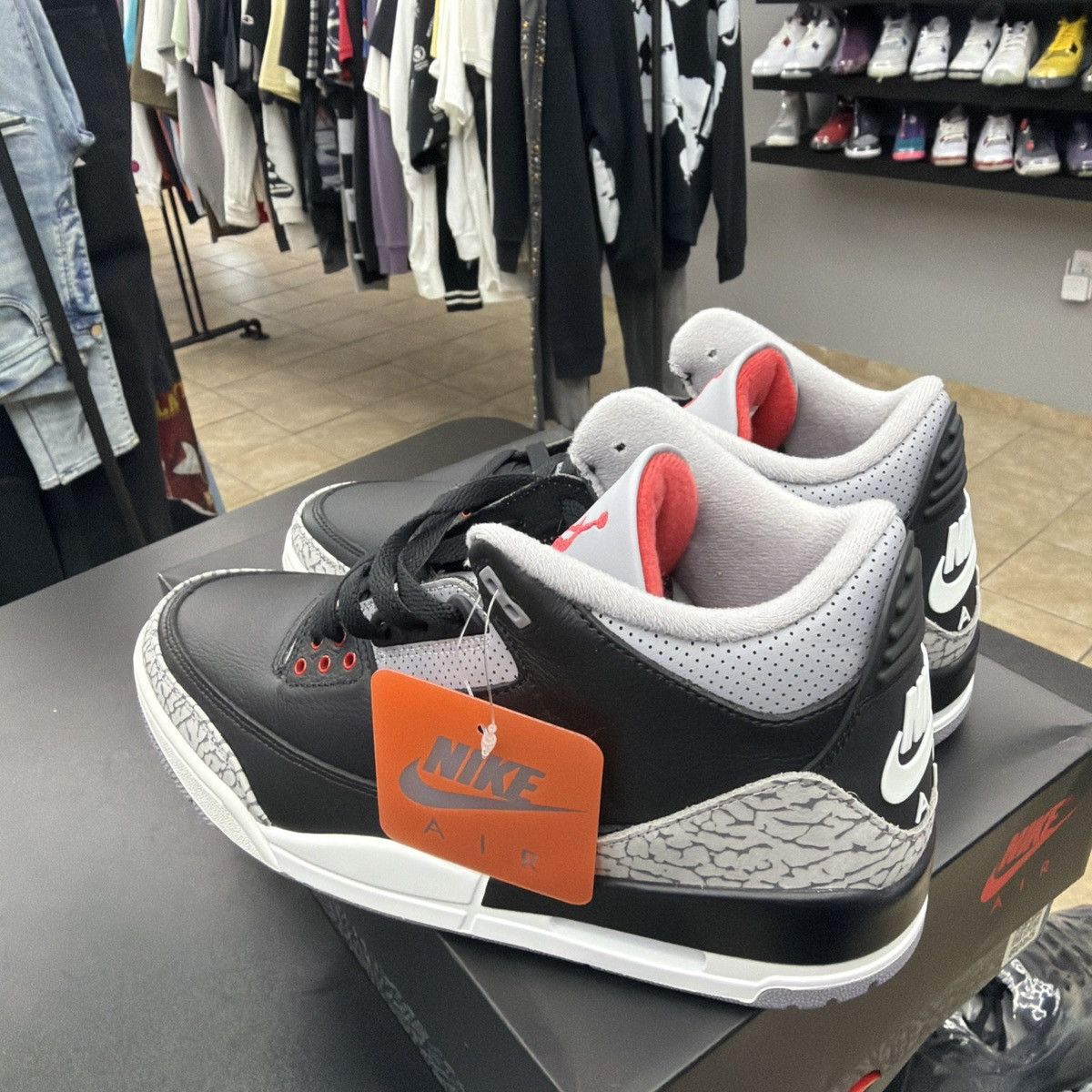 Jordan Brand Air Jordan 3 Retro OG 2024 Black Cement DN3707-010 Size 9.5 Size US 9.5 / EU 42-43 - 11 Thumbnail