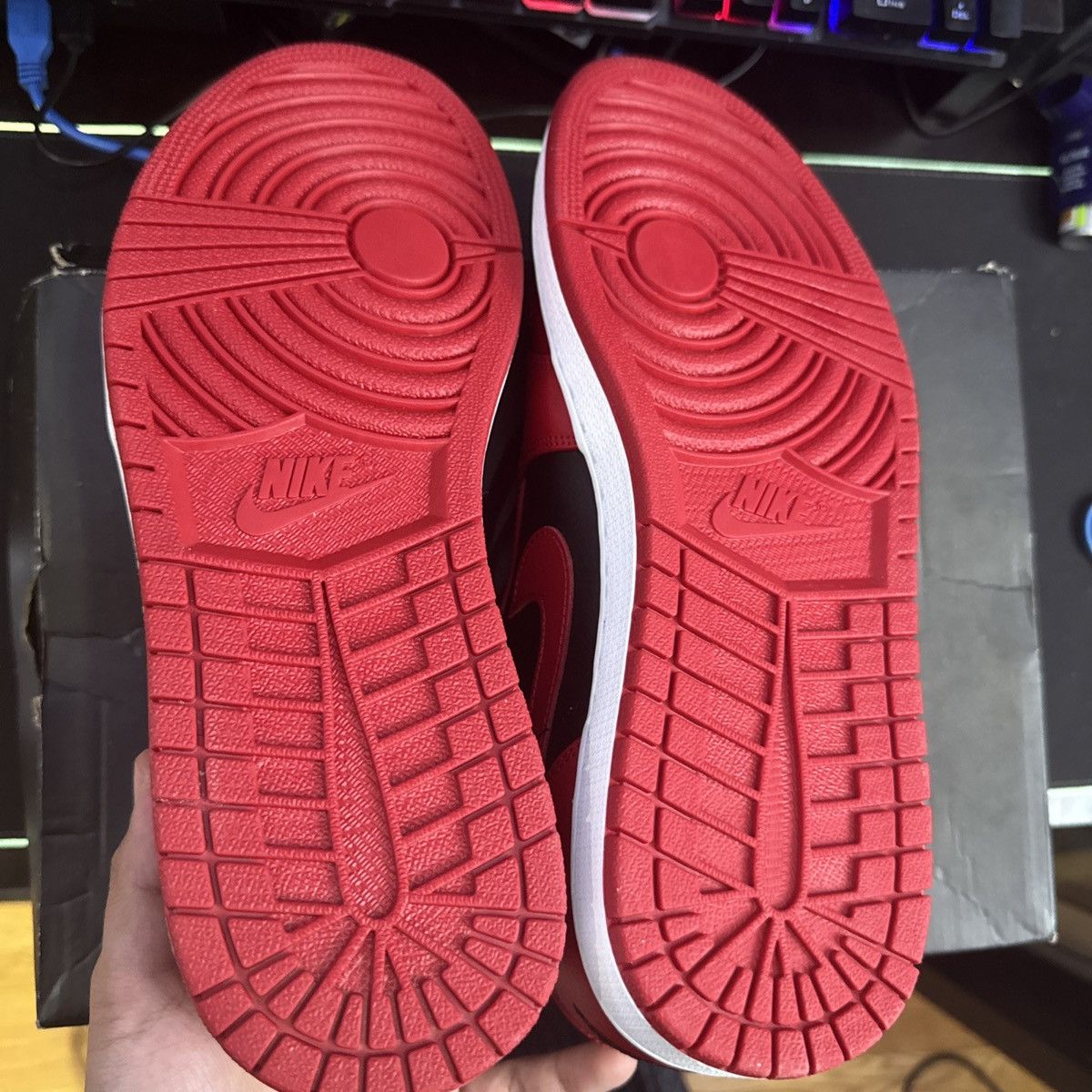 Jordan Brand JORDAN 1 LOW REVERSE BRED Size US 11 / EU 44 - 5 Thumbnail