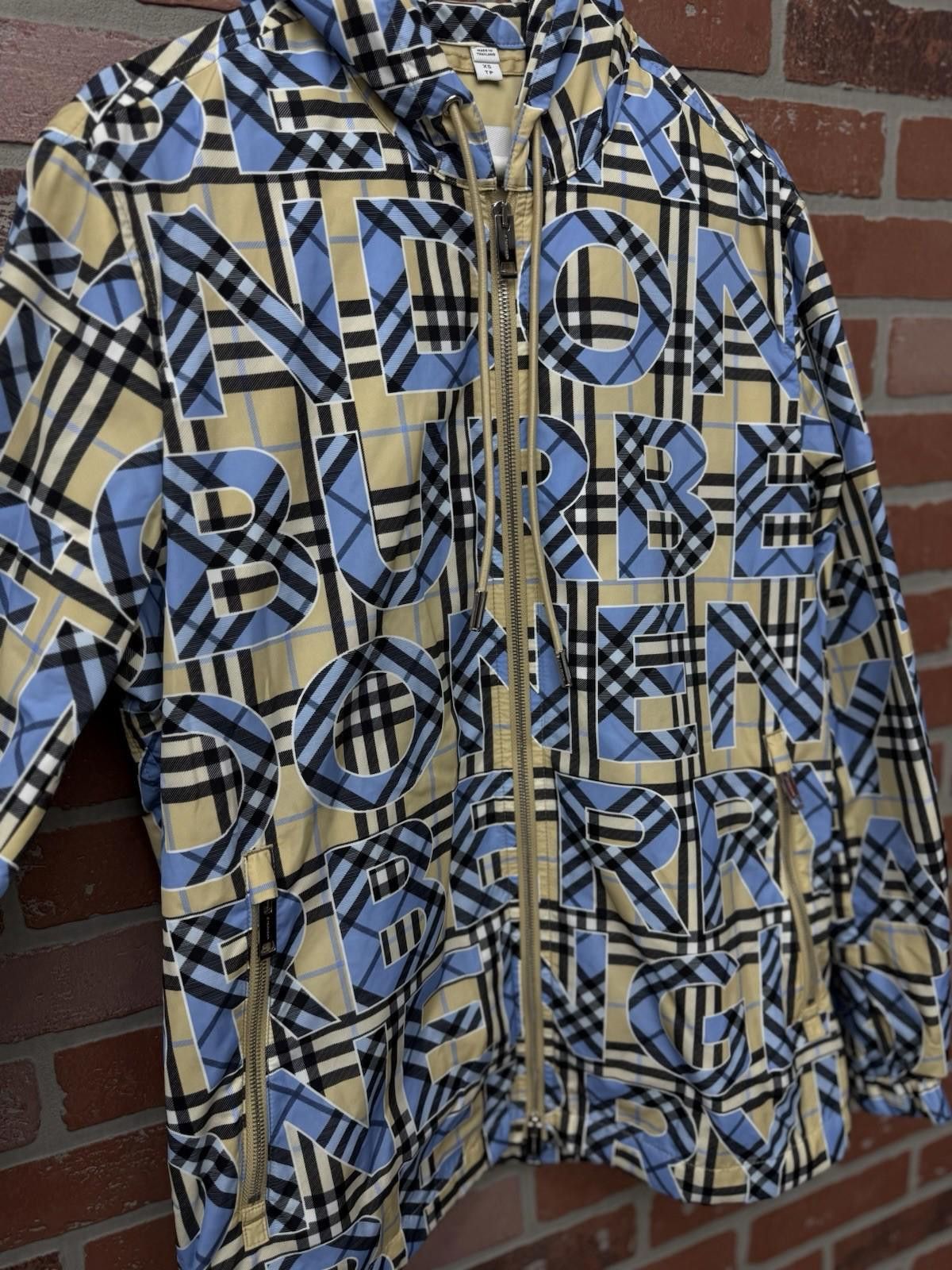 Burberry BURBERRY LONDON ZIP UP JACKET NYLON BLUE SIZE (XS) AUTHENTIC Size US XS / EU 42 / 0 - 4 Thumbnail