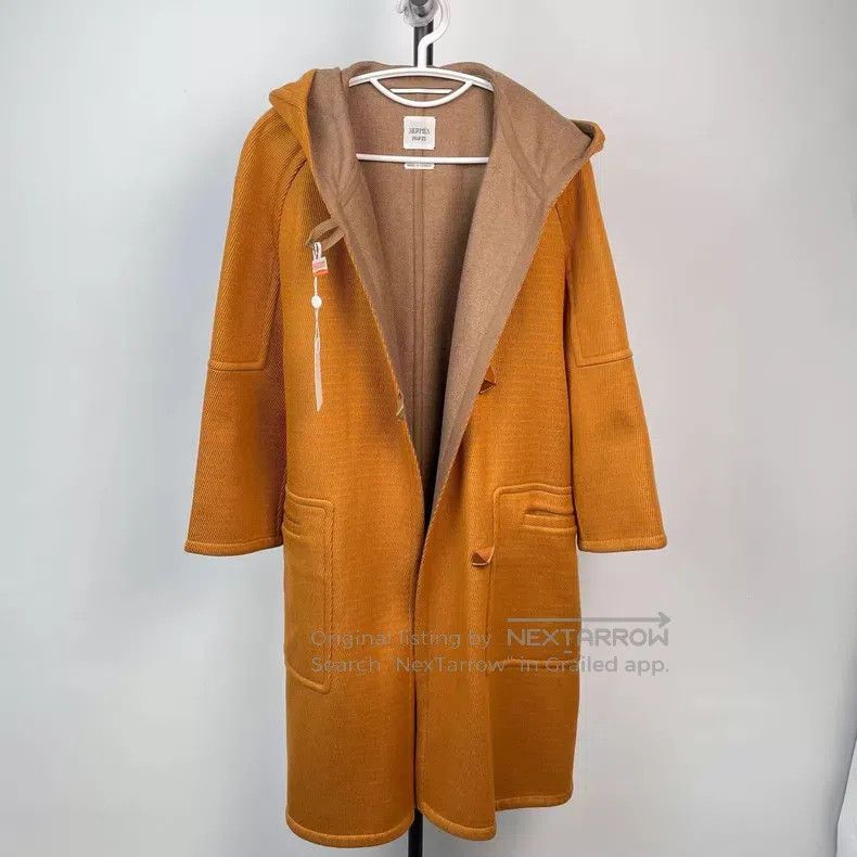Hermes Hermes Orange Cashmere Hooded Belted Long Sleeve Coat Size XXS / US 00 / IT 34 - 1 Thumbnail
