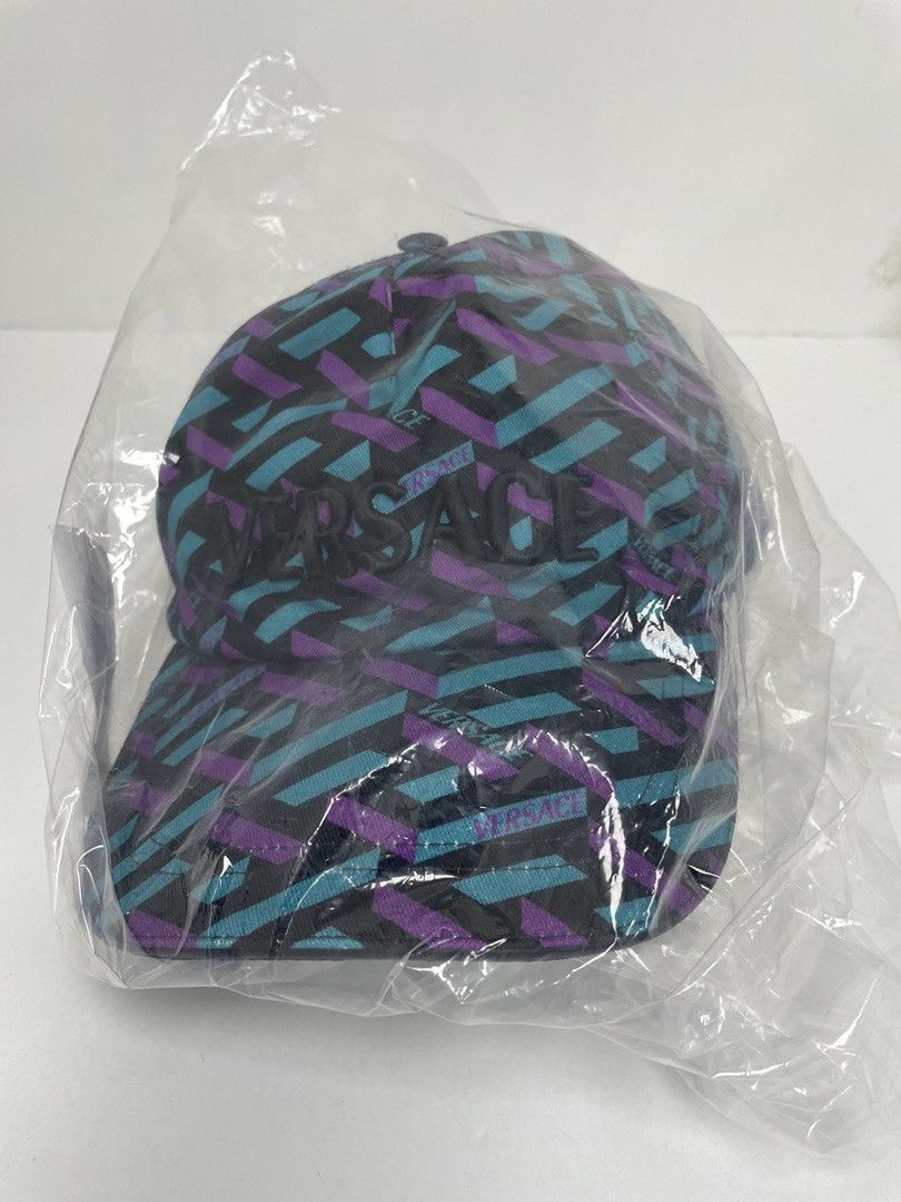 Versace VERSACE La Greca Monogram Baseball Cap Size ONE SIZE - 14 Thumbnail