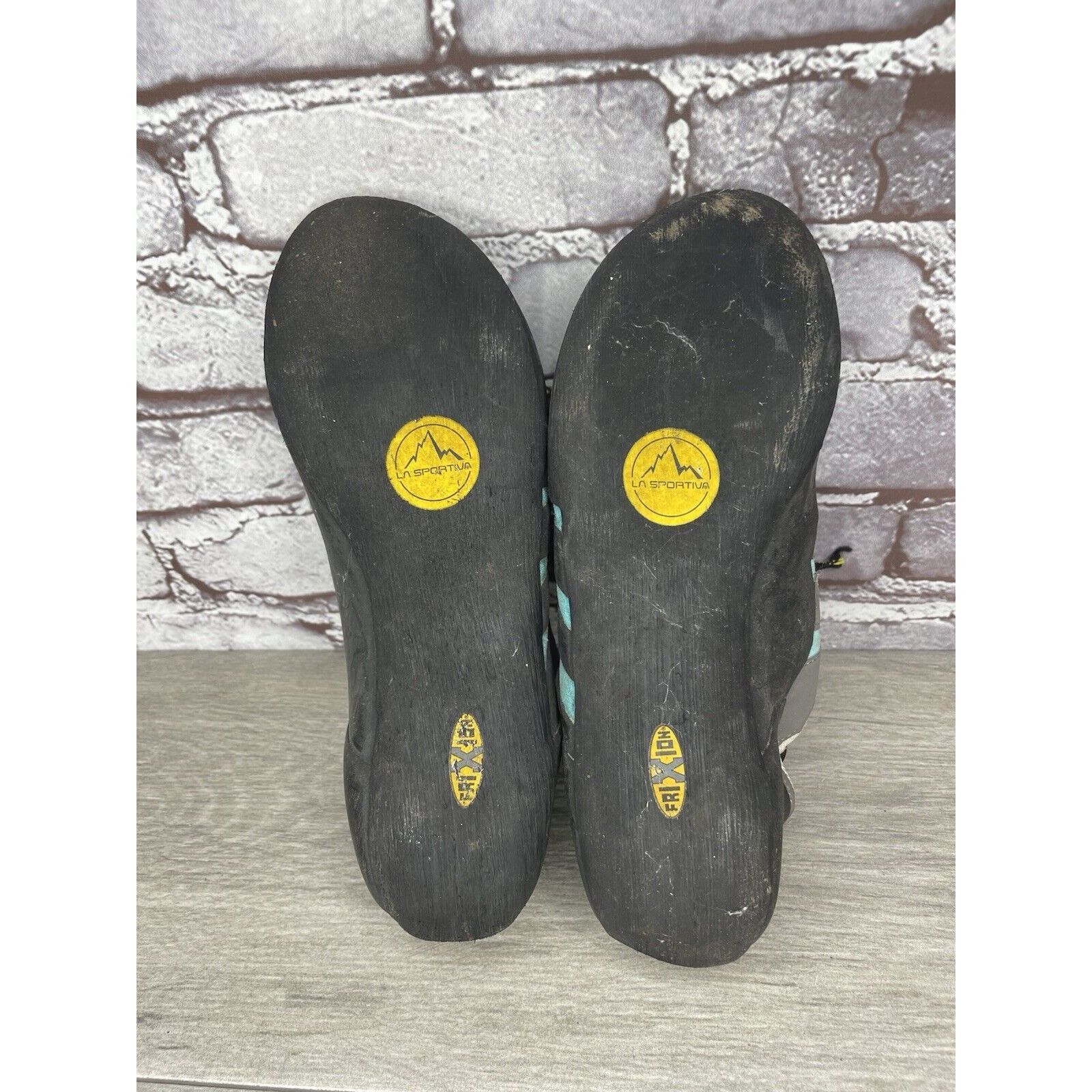La Sportiva La Sportiva Tarantulace Rock Climbing Blue Gray Lace Up Shoe Size US 6 / EU 39 - 6 Thumbnail