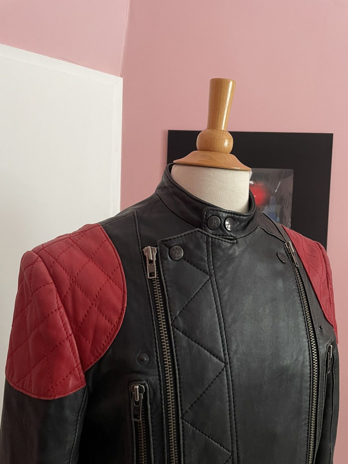 Kid Cudi × Surface To Air 2011 Surface to Air x Kid Cudi Mr. Rager Fire Leather Jacket Size US L / EU 52-54 / 3 - 4 Thumbnail