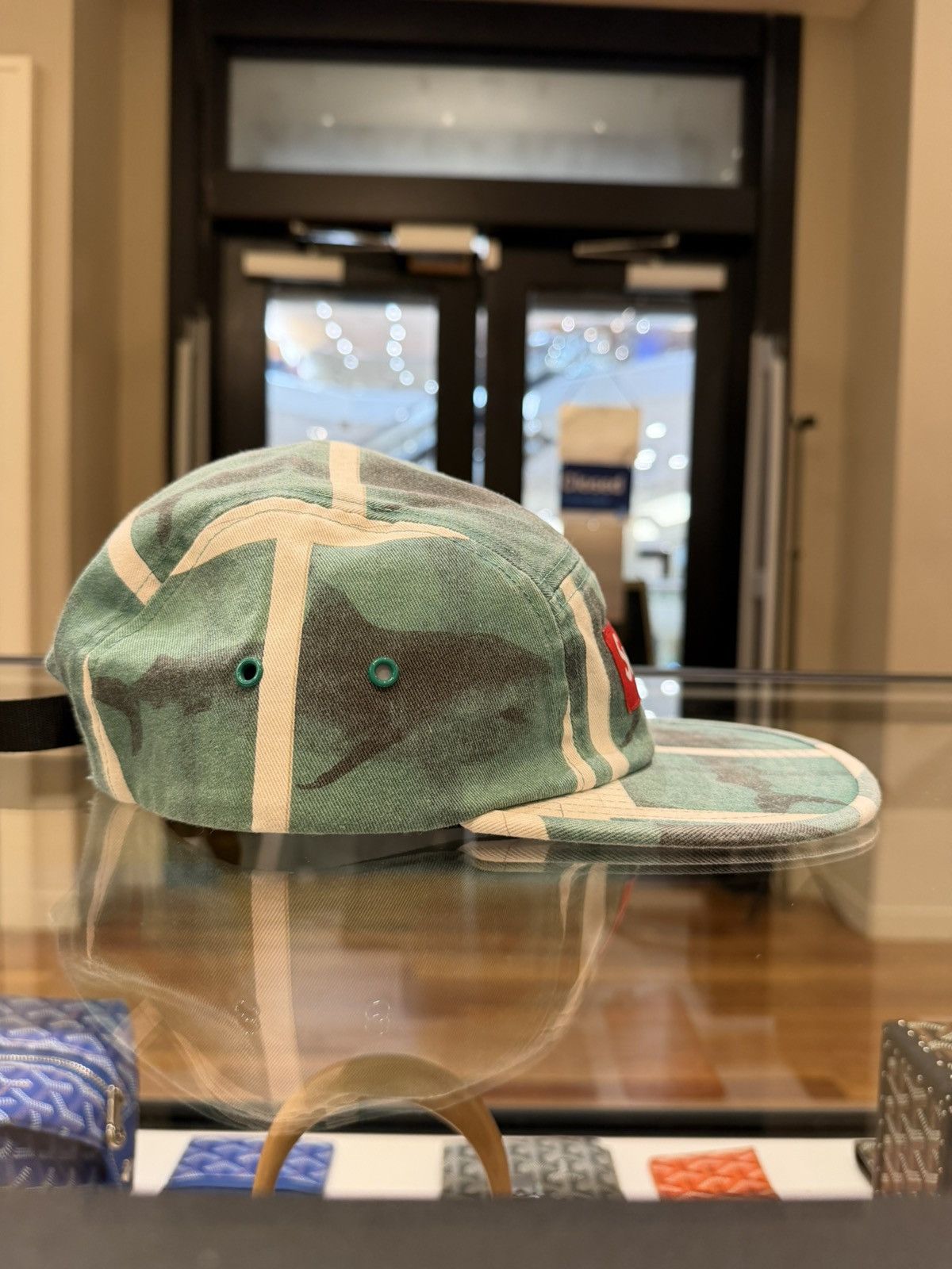 Supreme Supreme Damien Hirst Shark Camp Cap Size ONE SIZE - 3 Thumbnail