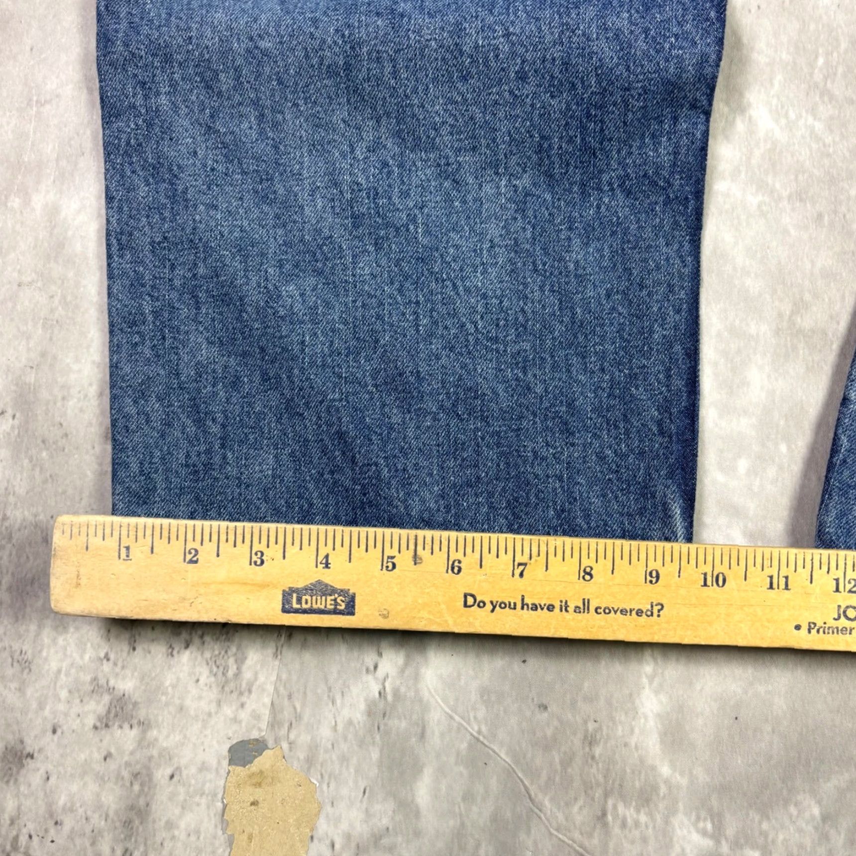Vintage The Original Jean Company Jeans Relaxed Fit Blue Denim Mens 34x30 Baggy Mid Rise Hip Hop Featured 5-Pocket Design Button Size US 34 / EU 50 - 4 Thumbnail