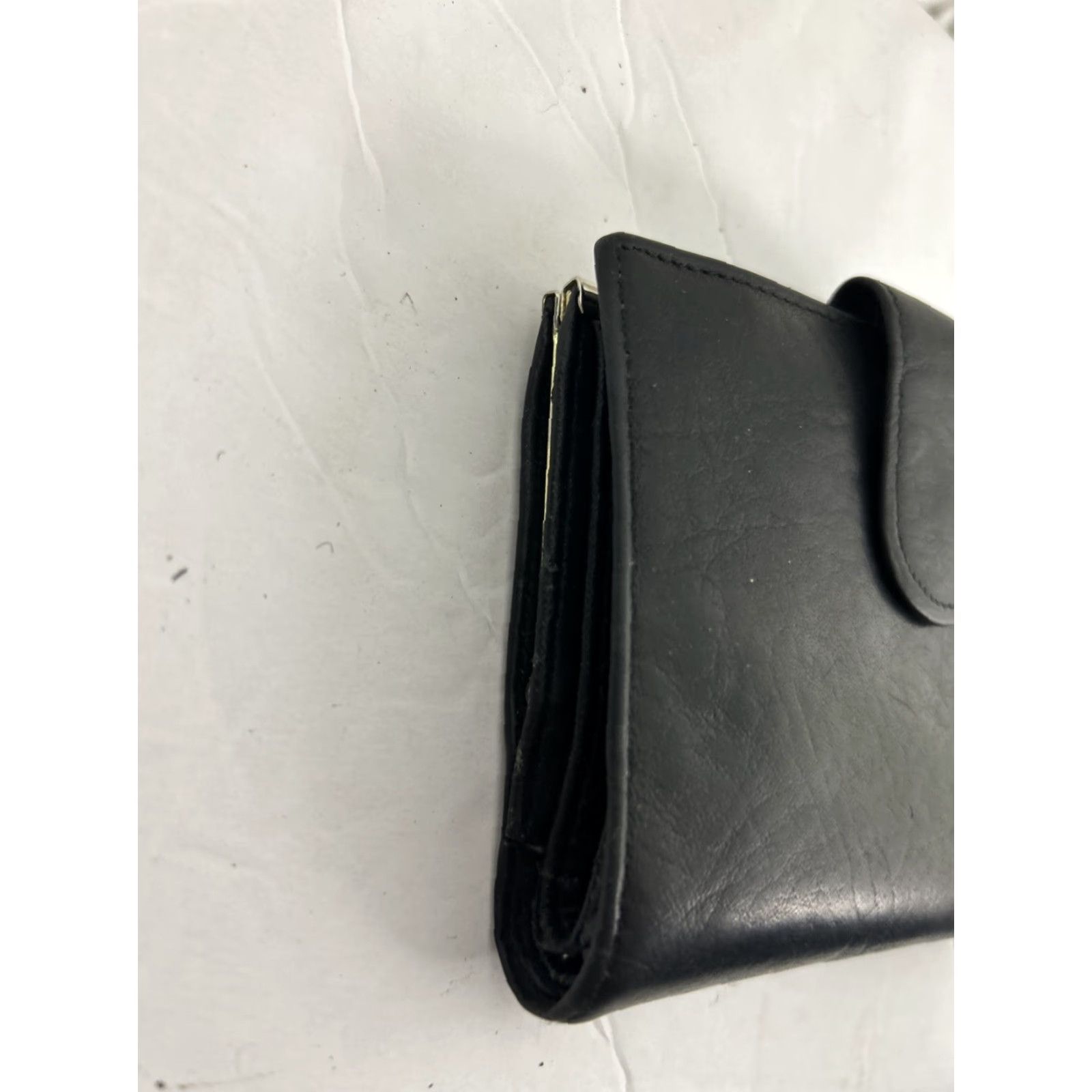 Vintage VINTAGE Buxton Wallet Bifold Black With Clasp Change Purse Wristlet Women Size ONE SIZE - 3 Thumbnail