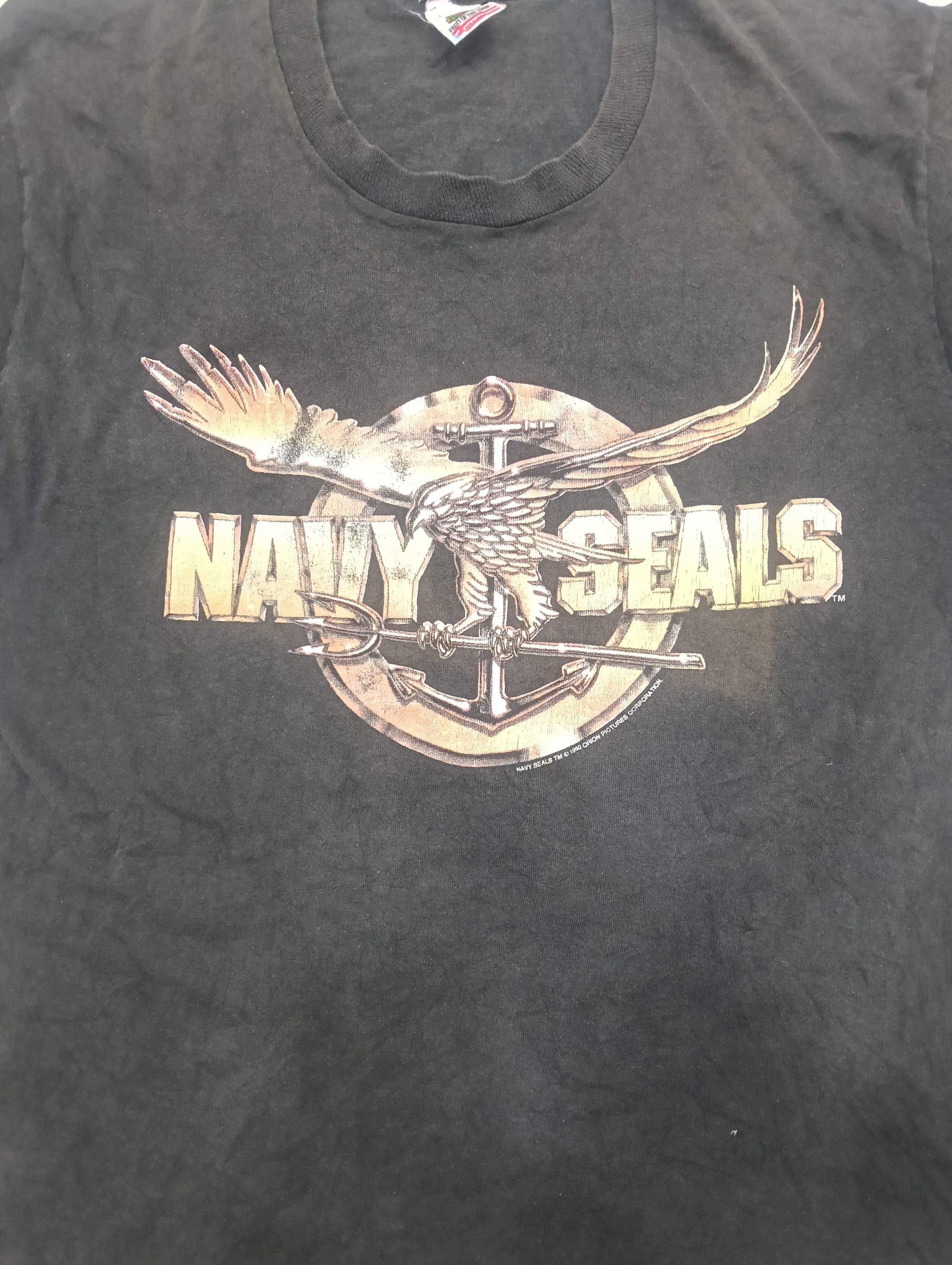 Vintage Vintage 90s Navy Seals Movie Charlie Sheen Size US L / EU 52-54 / 3 - 1 Thumbnail