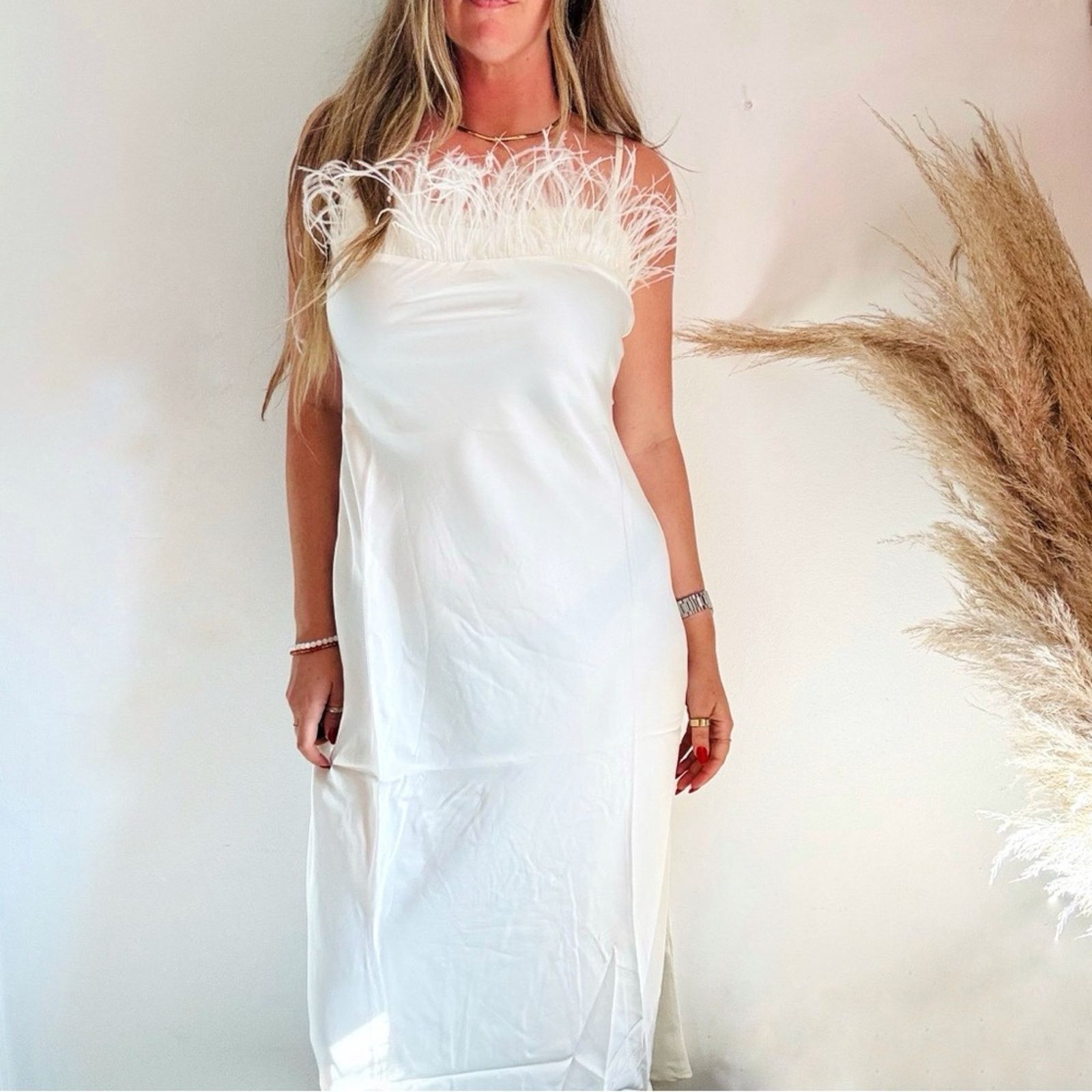 plus size party dress with sleeves WholesaleEvening Party Dress Plus Size Long Sleeve Side Split