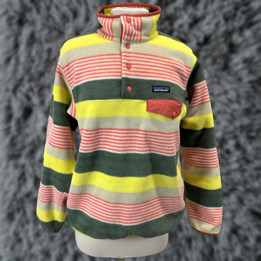 Patagonia Patagonia Synchilla Snap T Fleece Jacket Women’s Medium Stripe Pink Green Size M / US 6-8 / IT 42-44 - 1 Thumbnail
