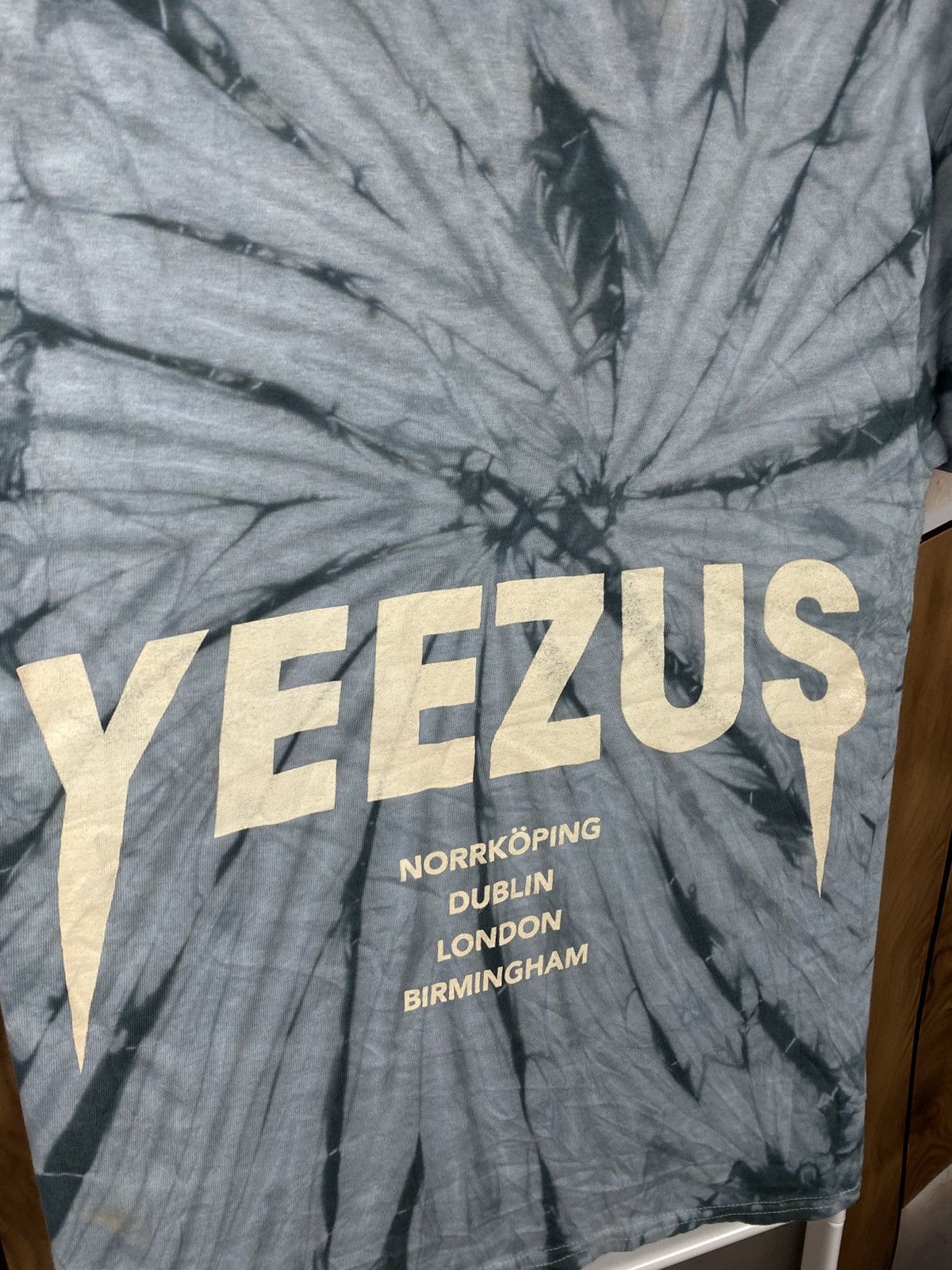 Yeezy 💀Vintage 2014 T-Shirt Yeezus Kanye West Tie Dye Tour Tee💀 Size US S / EU 44-46 / 1 - 4 Thumbnail