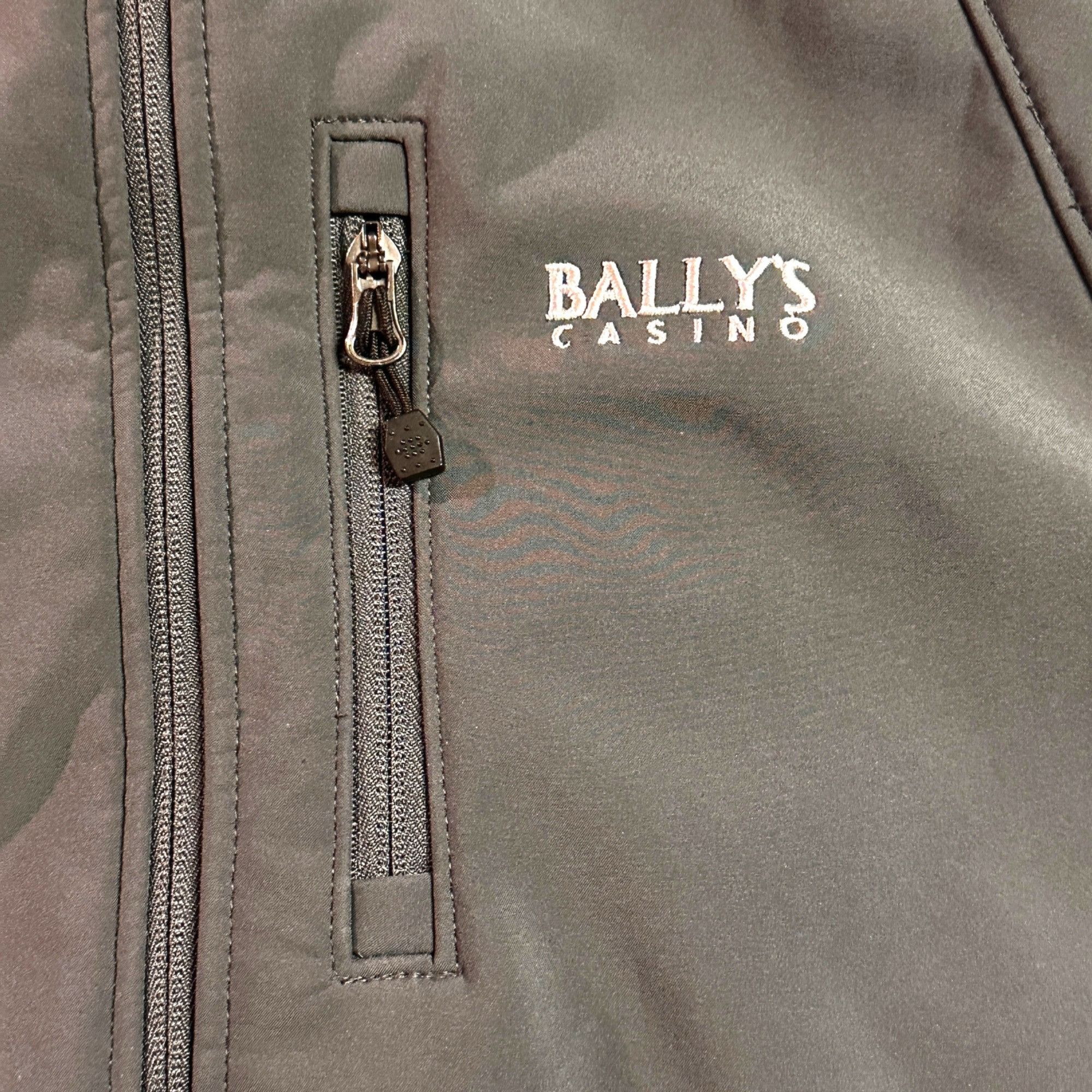 Designer Ballys Casino Mens Softshell Jacket 3XL Grey Lined EUC Zippe Size US XXL / EU 58 / 5 - 12 Thumbnail