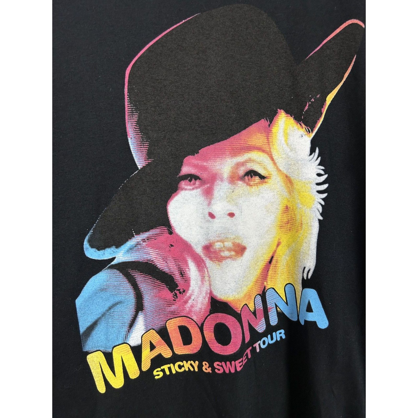 Band Tees 00s Vintage Madonna 2009 Sticky & Sweet Tour T-Shirt Size US M / EU 48-50 / 2 - 2 Thumbnail