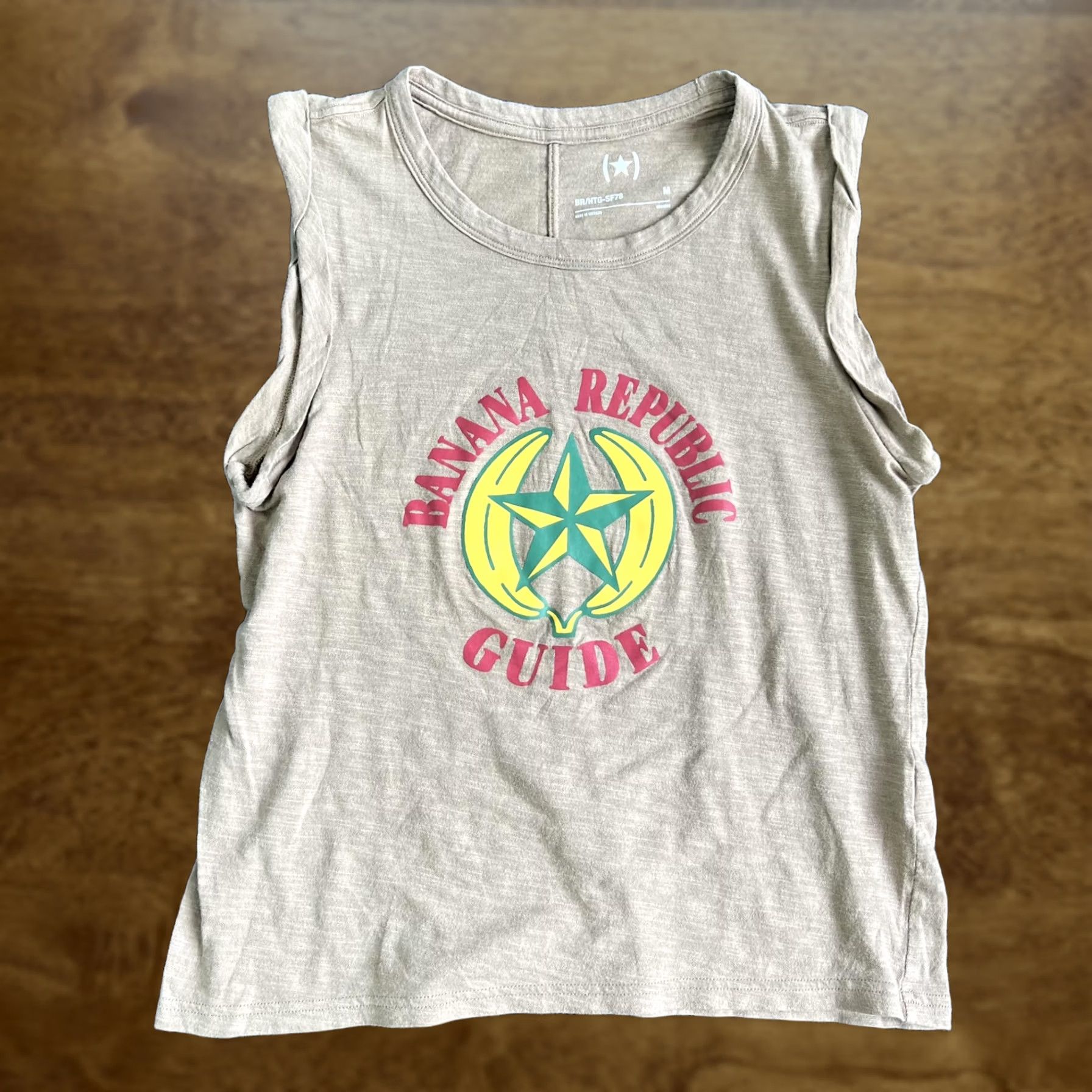 Banana Republic Banana Republic Shirt Womens Medium Beige Guide Logo Sleeveless Tank Tee T-Shirt Size M / US 6-8 / IT 42-44 - 1 Thumbnail