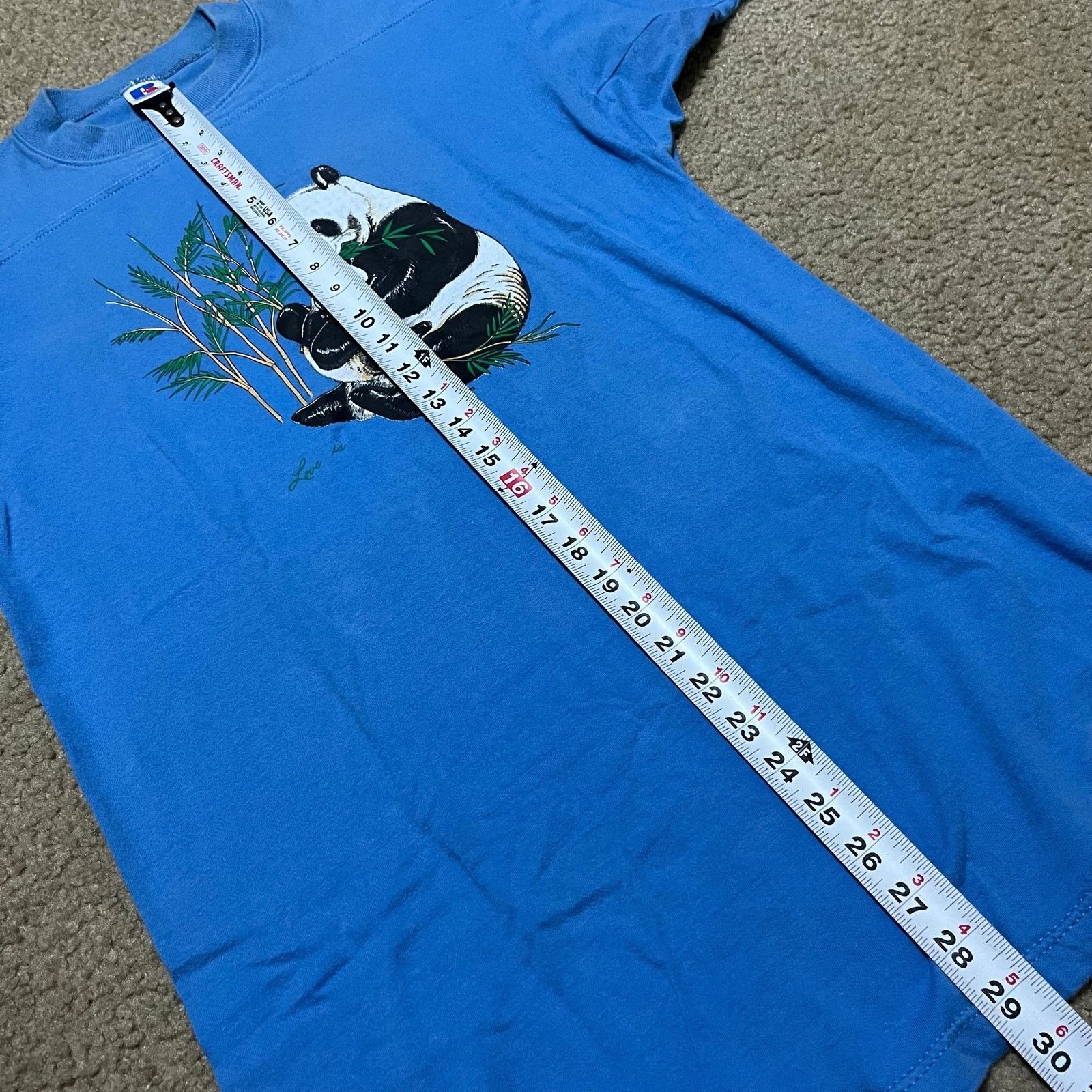 Russell Athletic Vintage Russel Panda Bear holding his Cub Blue Graphic Shirt Size US XL / EU 56 / 4 - 5 Thumbnail