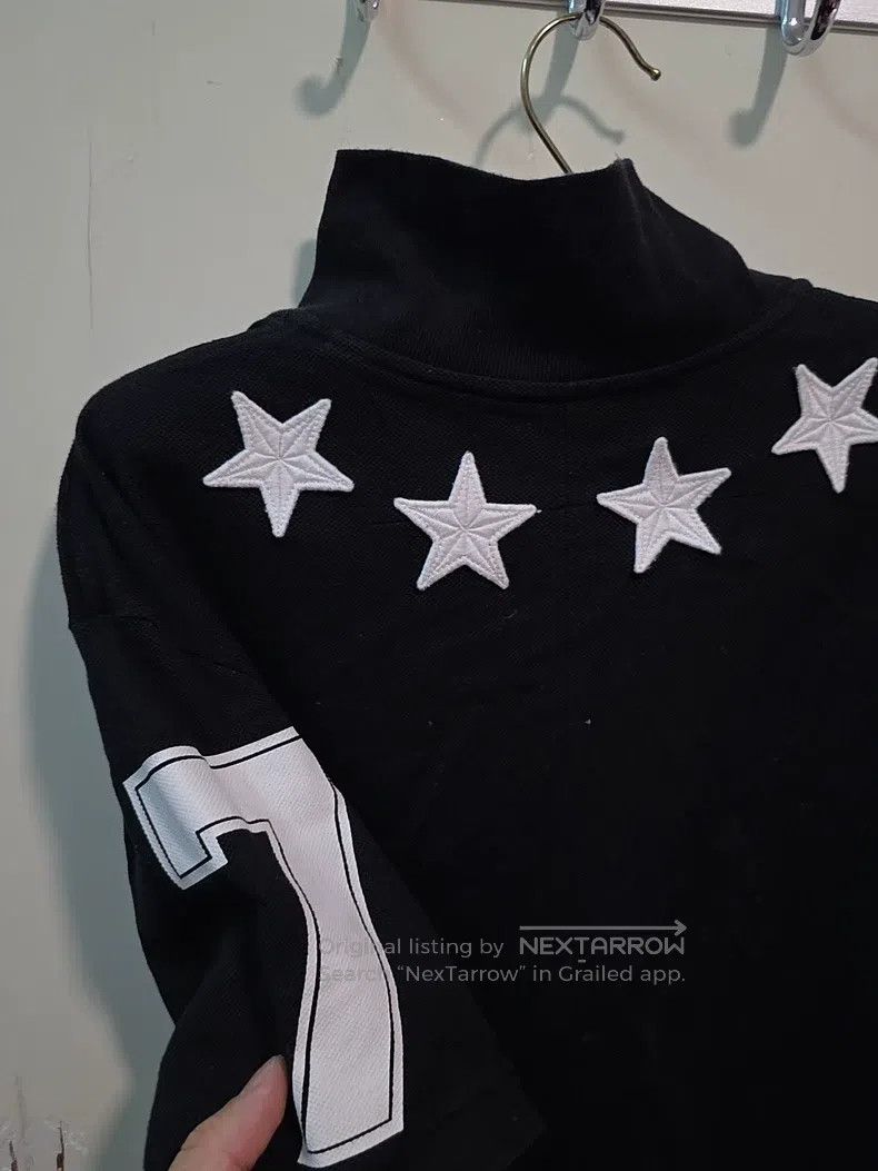 Givenchy Givenchy Black five-pointed star short-sleeved T-shirt Size US M / EU 48-50 / 2 - 1 Thumbnail