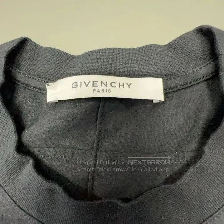 Givenchy Givenchy Five-Star Stripe Print Short-Sleeve T-Shirt. Size US XS / EU 42 / 0 - 4 Thumbnail