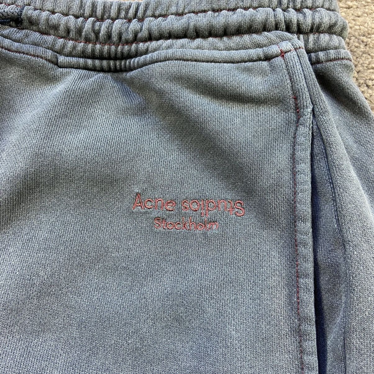 Acne Studios Acne Studios Faded Logo Sweatpants Size US 32 / EU 48 - 2 Thumbnail